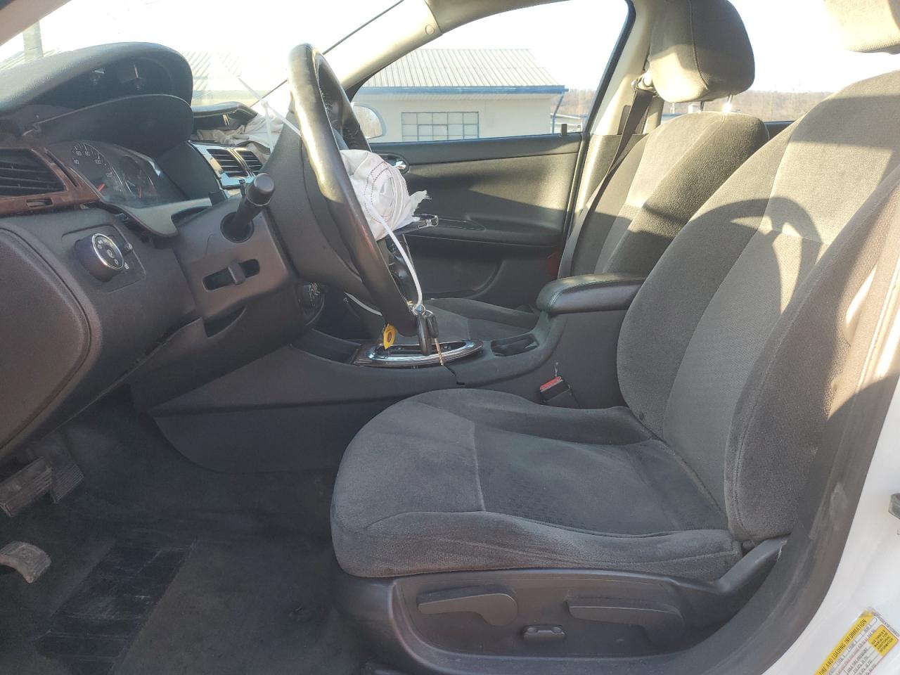 2011 Chevrolet Impala - Image 7