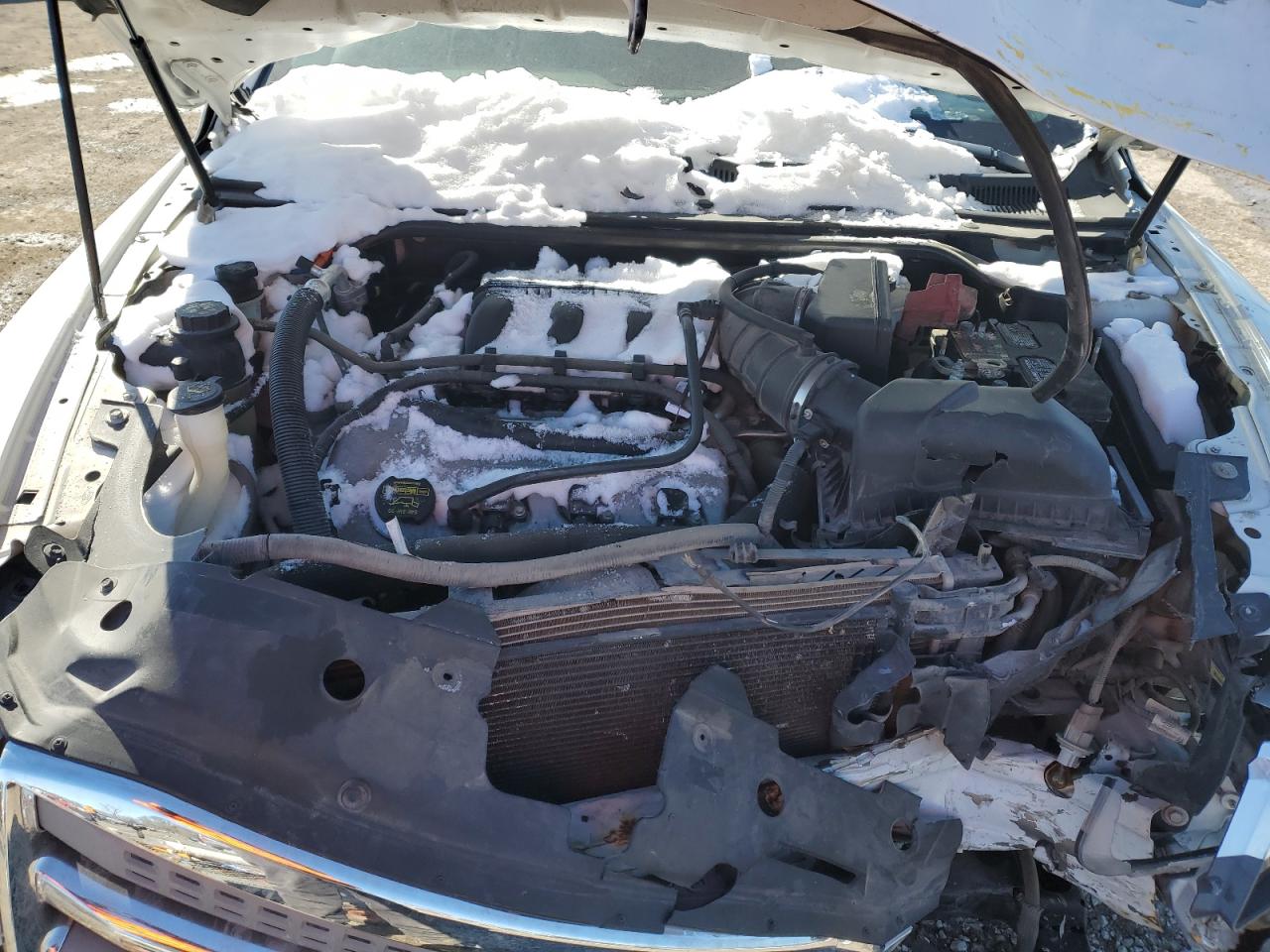 2011 Ford Taurus - Image 13