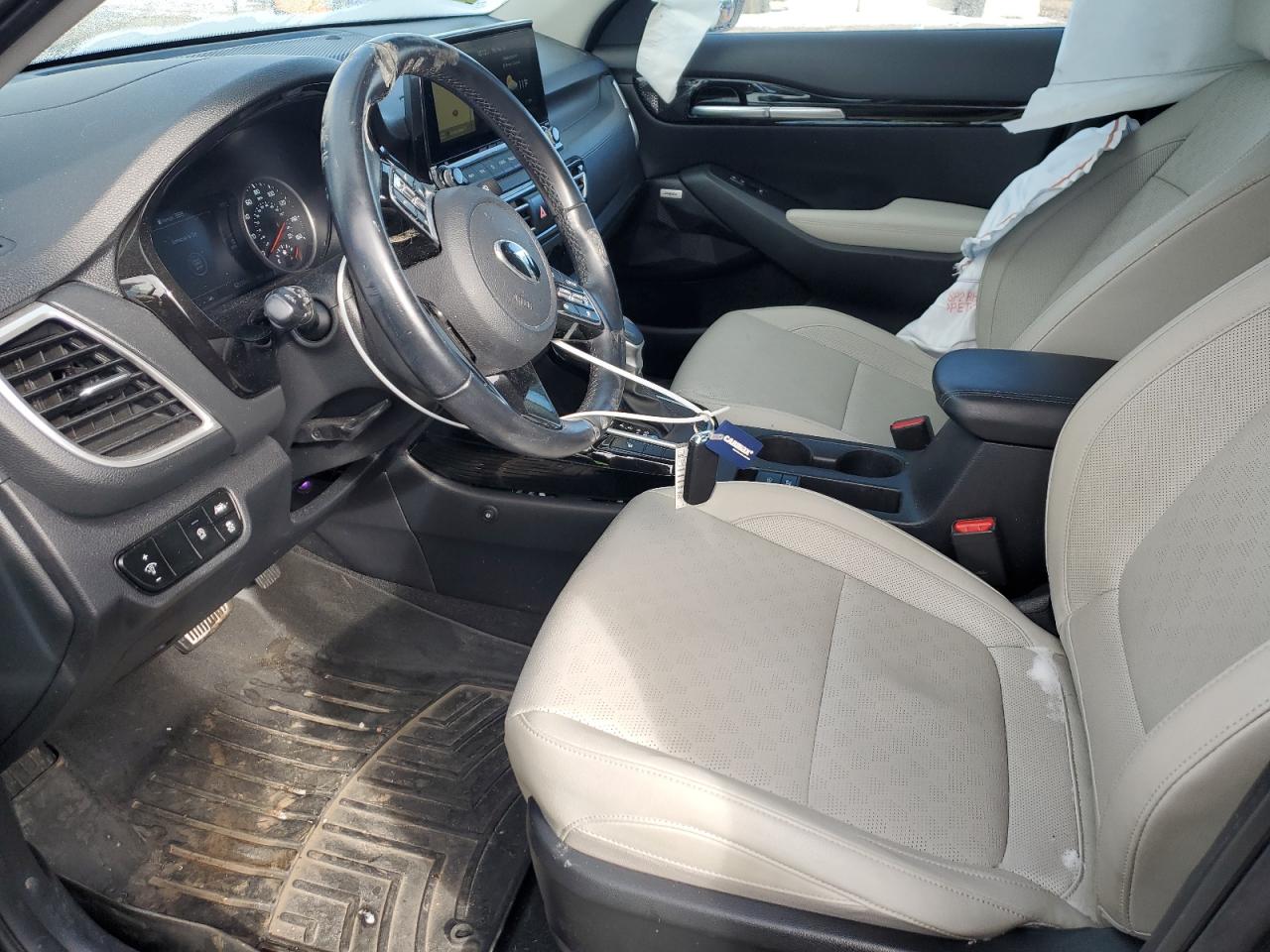 2021 Kia Seltos - Image 7