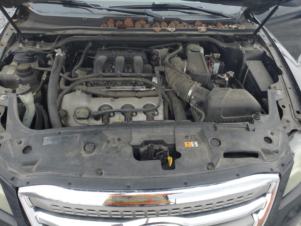 2011 Ford Taurus - Image 13