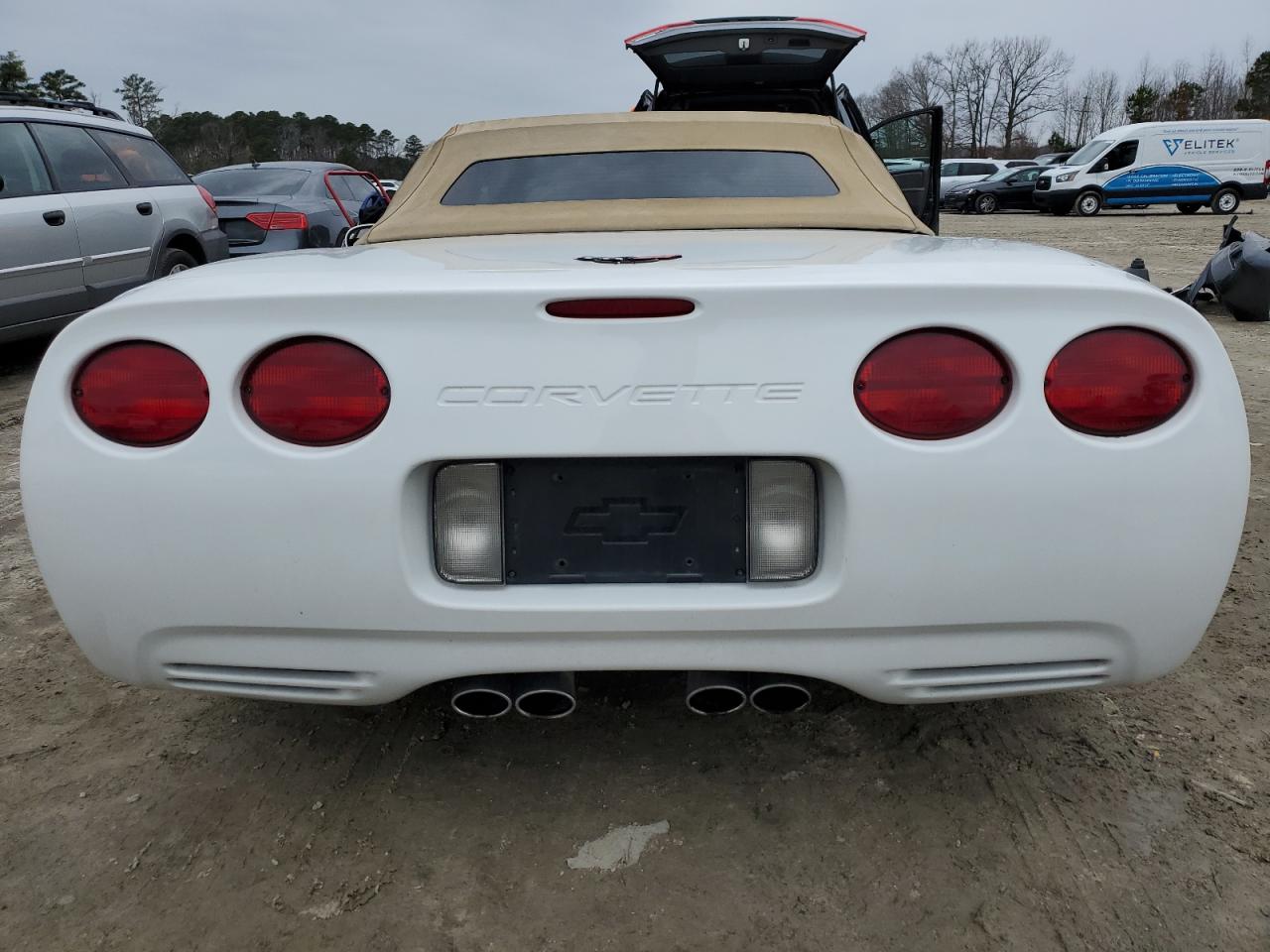 2004 Chevrolet Corvette - Image 6