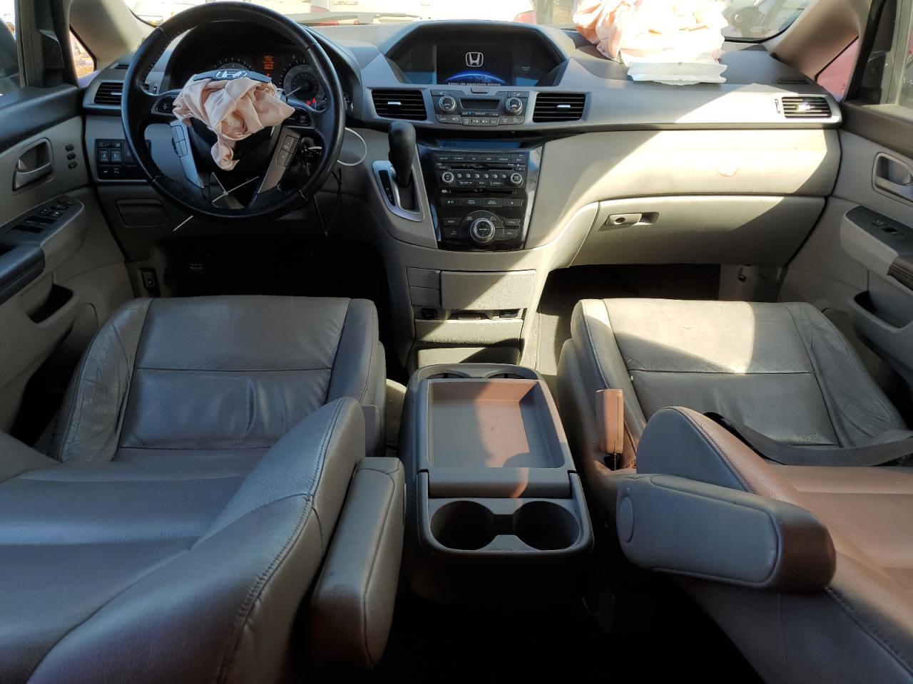 2012 Honda Odyssey - Image 8