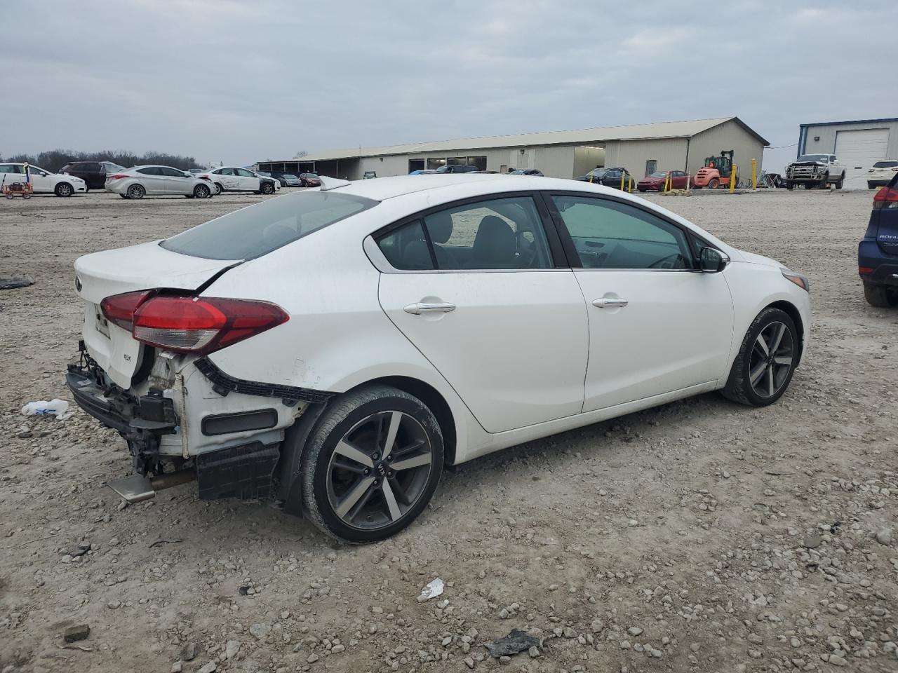 2018 Kia Forte - Image 3