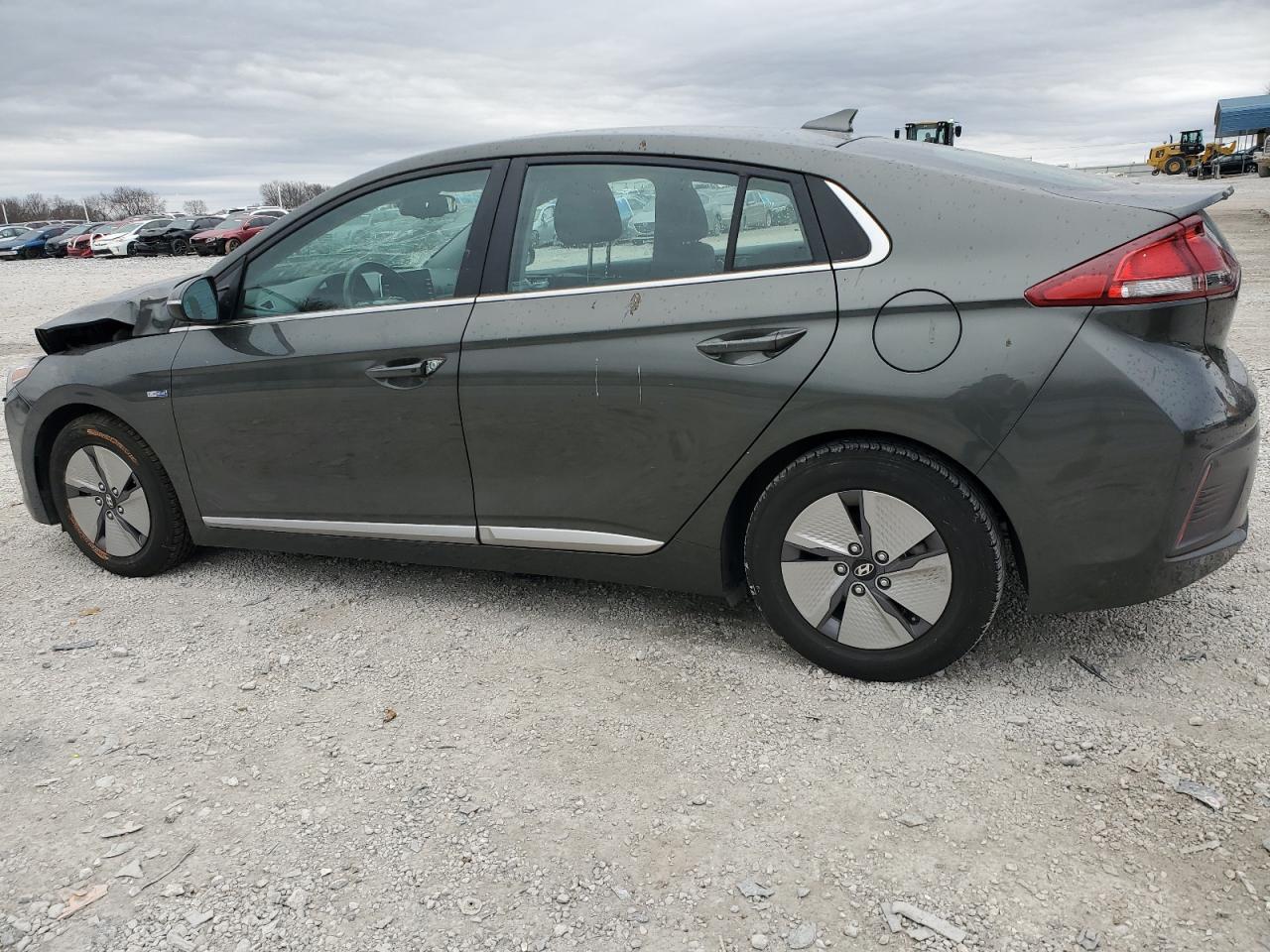 2020 Hyundai IONIQ - Image 2
