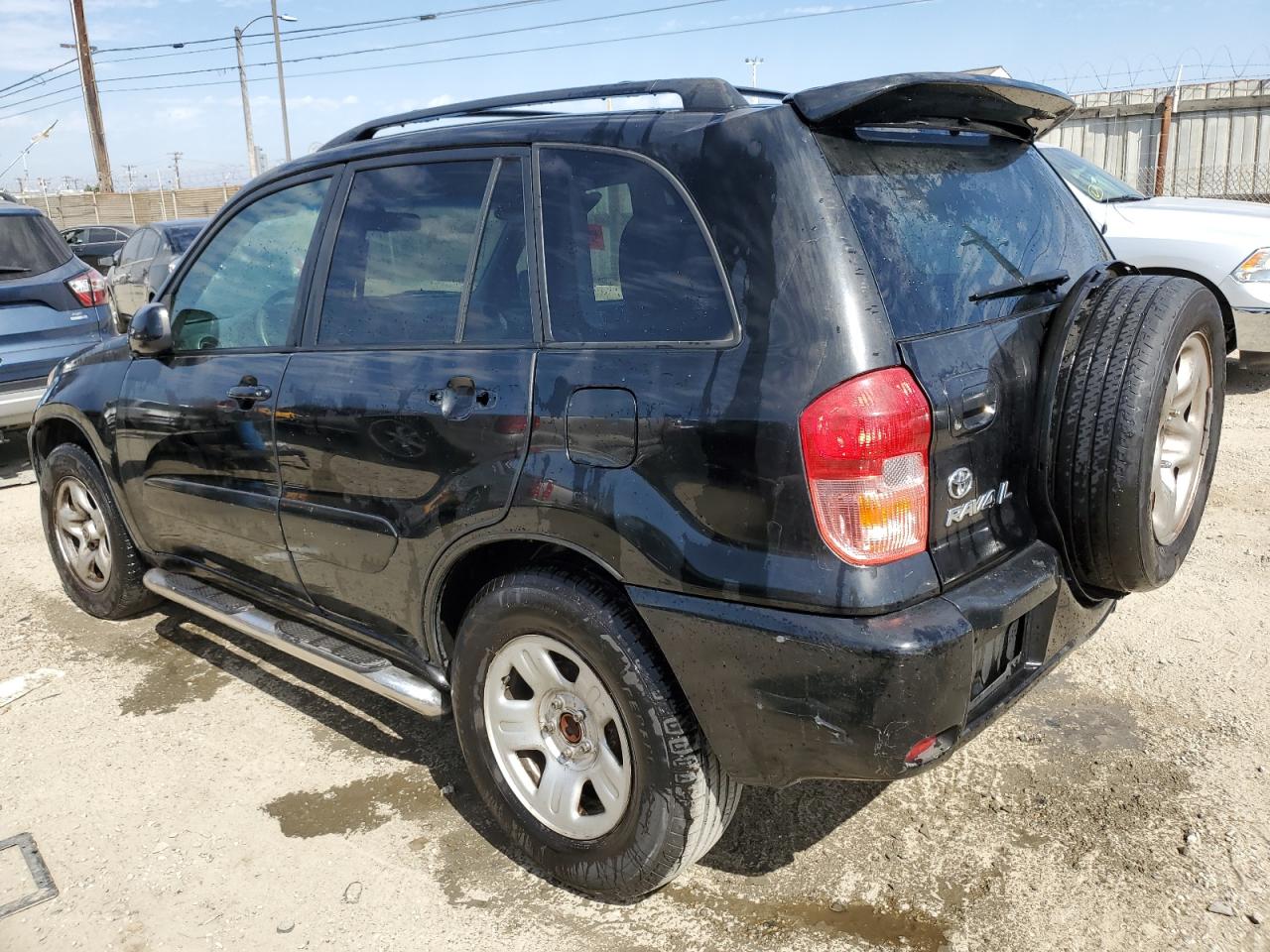 2002 Toyota RAV 4 - Image 2