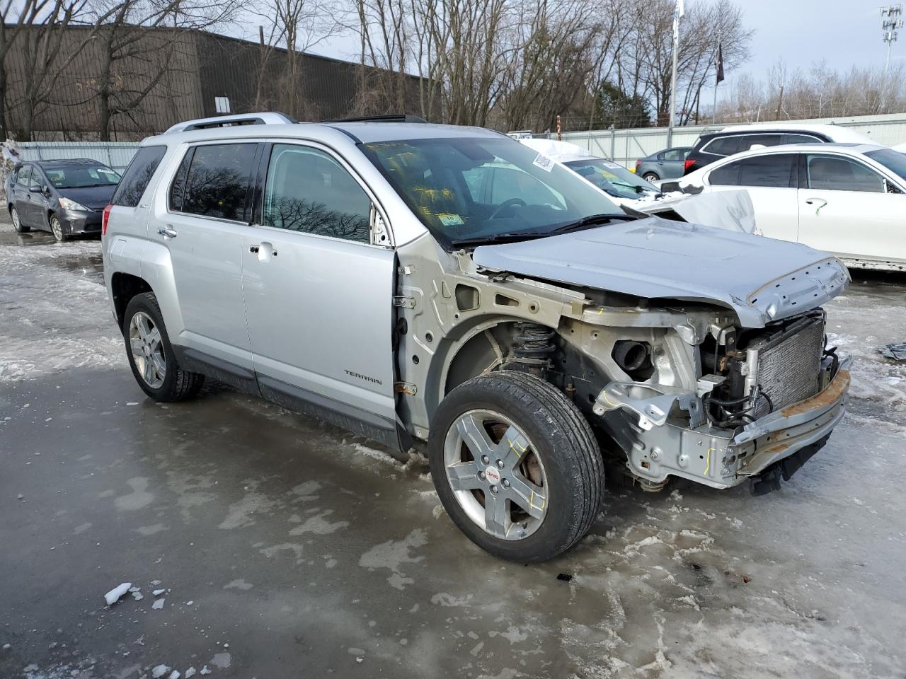 2012 GMC Terrain - Image 4