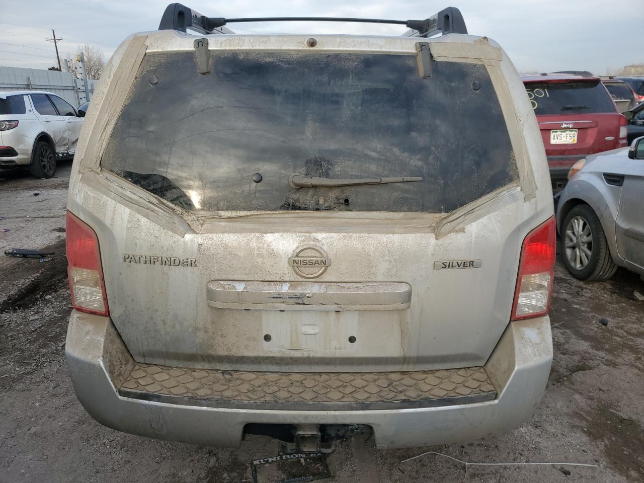2012 Nissan Pathfinder - Image 6
