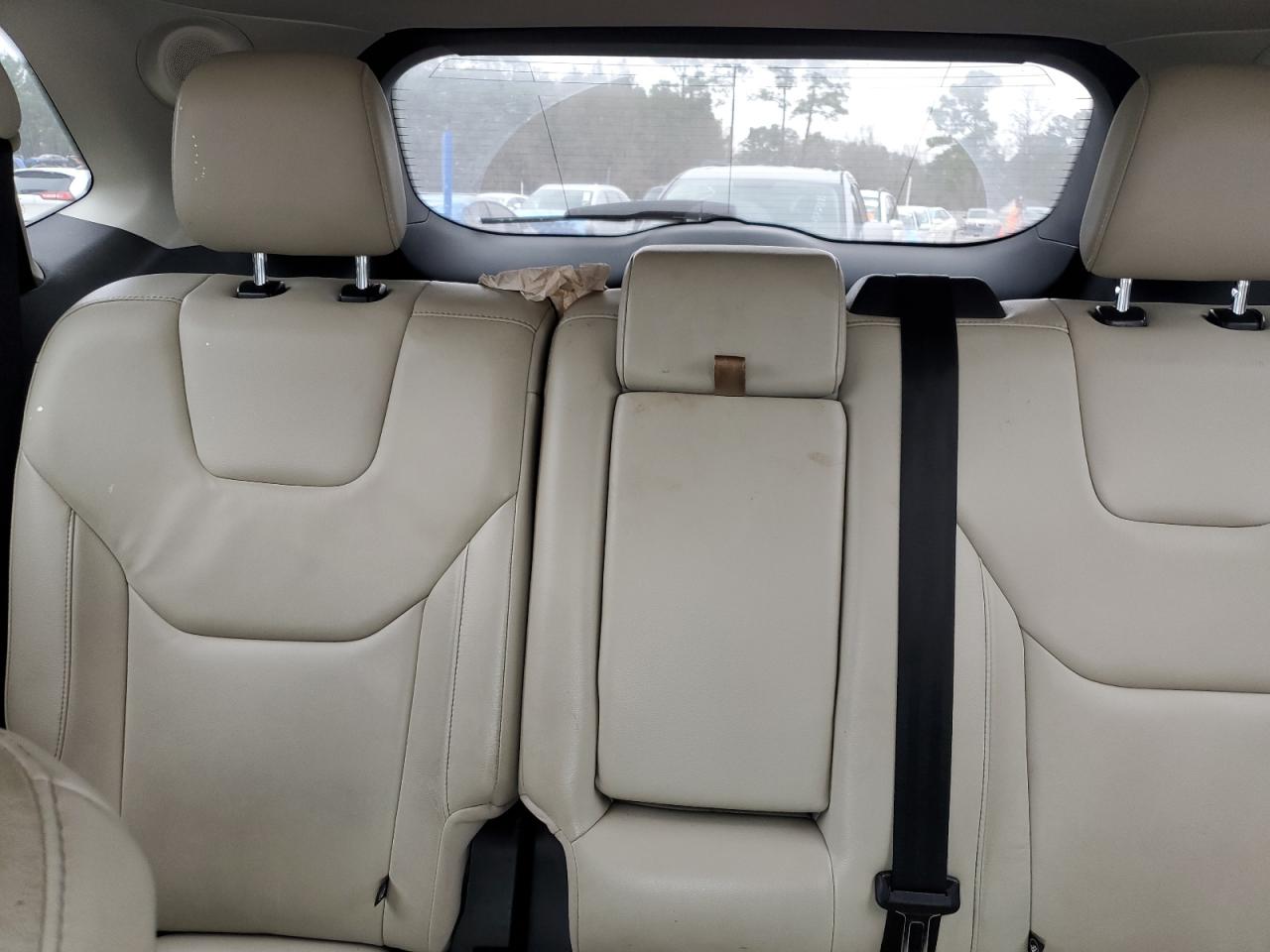 2019 Ford Edge - Image 10