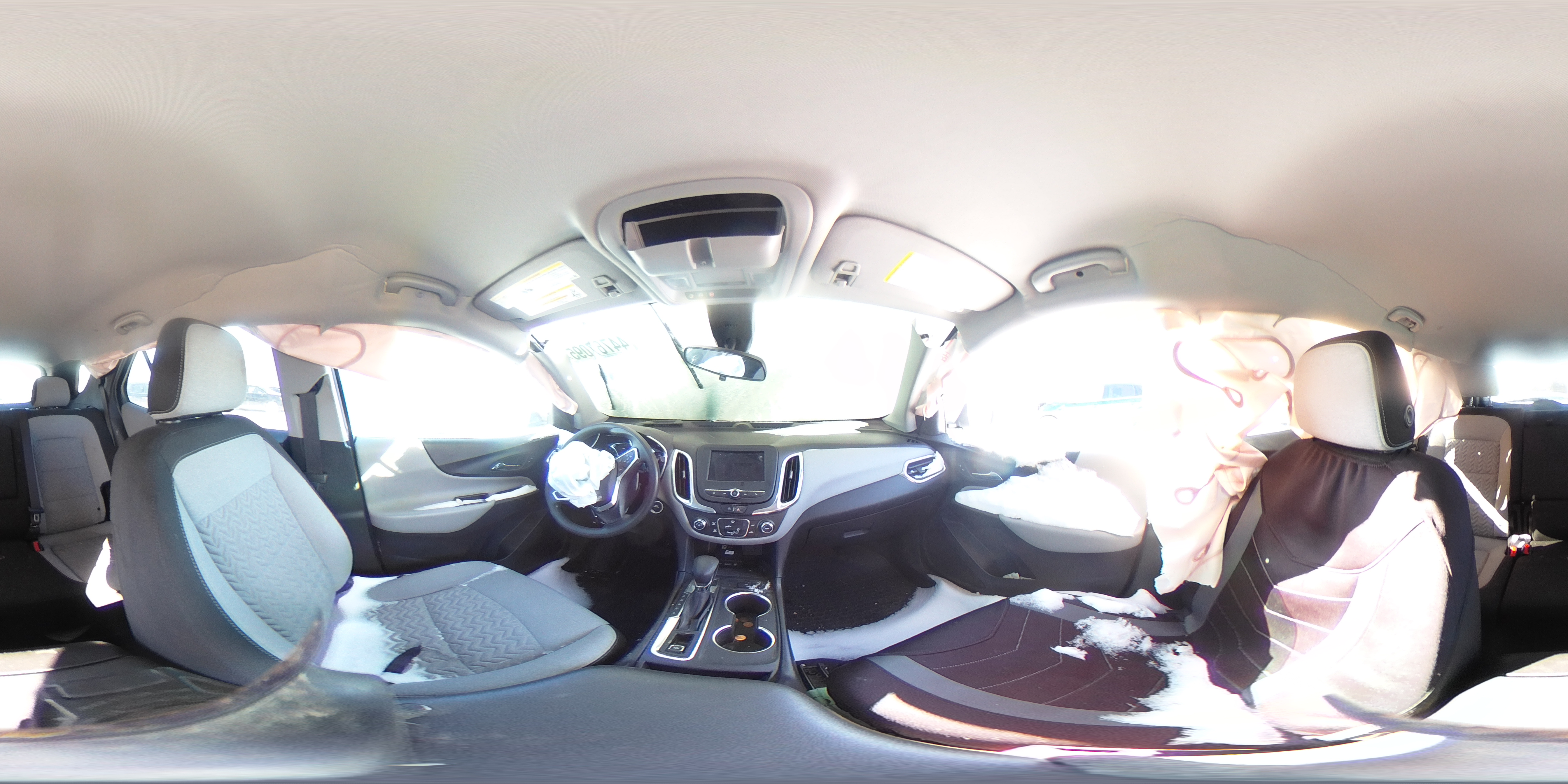 2022 Chevrolet Equinox - Image 13