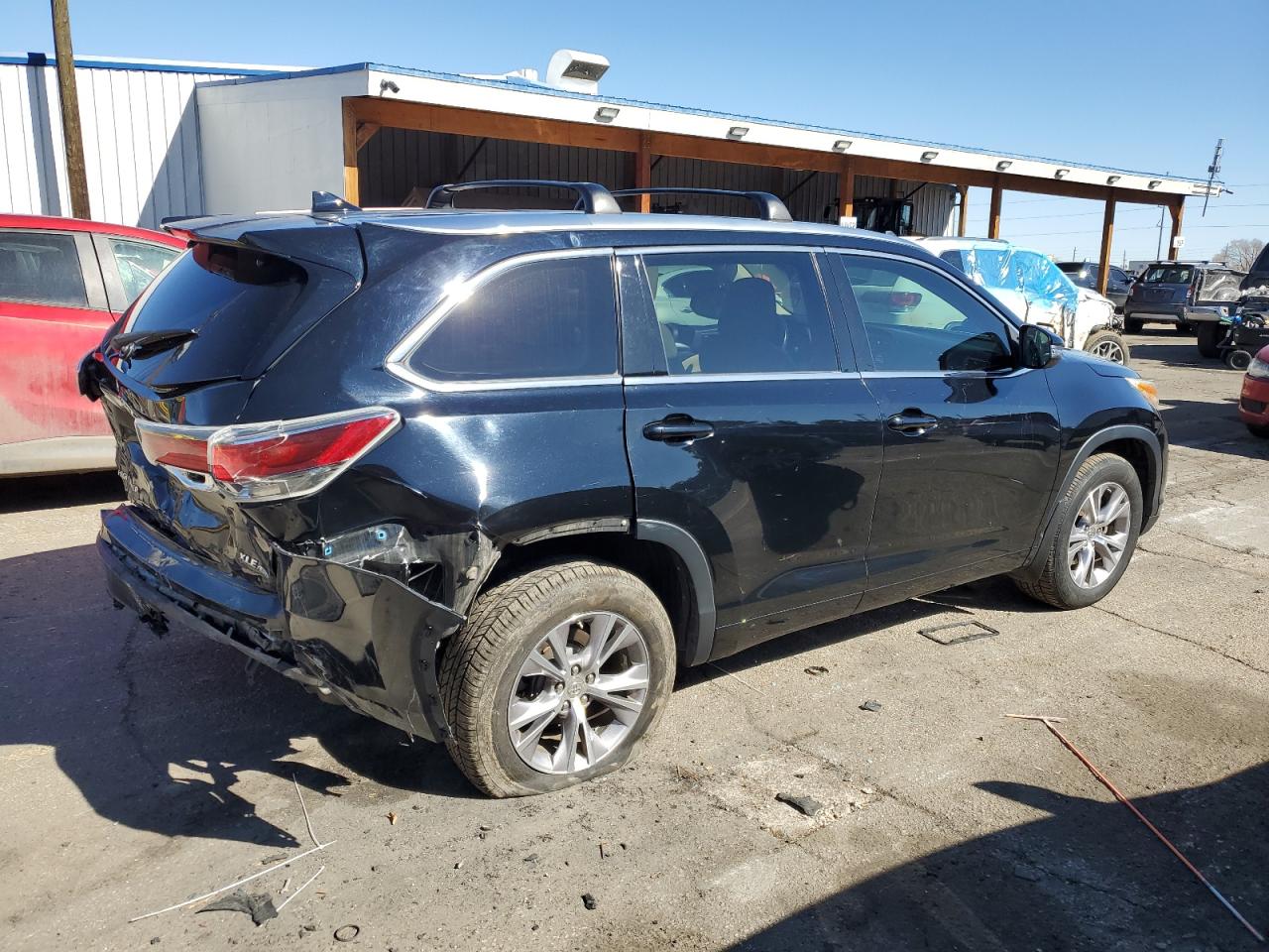 2015 Toyota Highlander - Image 3