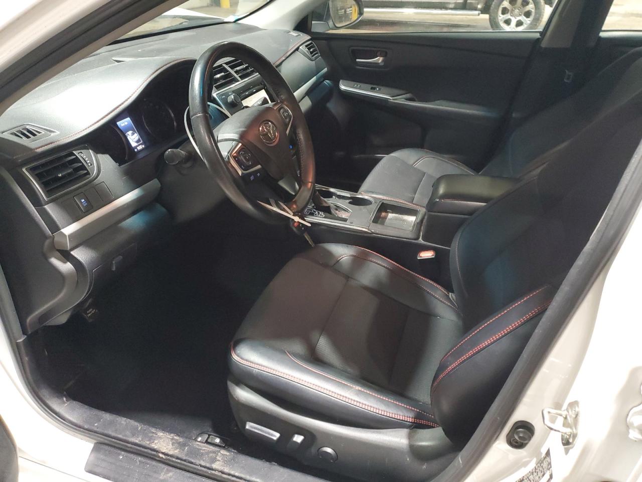 2016 Toyota Camry - Image 7