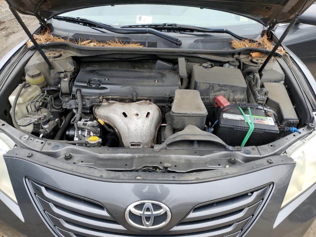 2009 Toyota Camry - Image 11