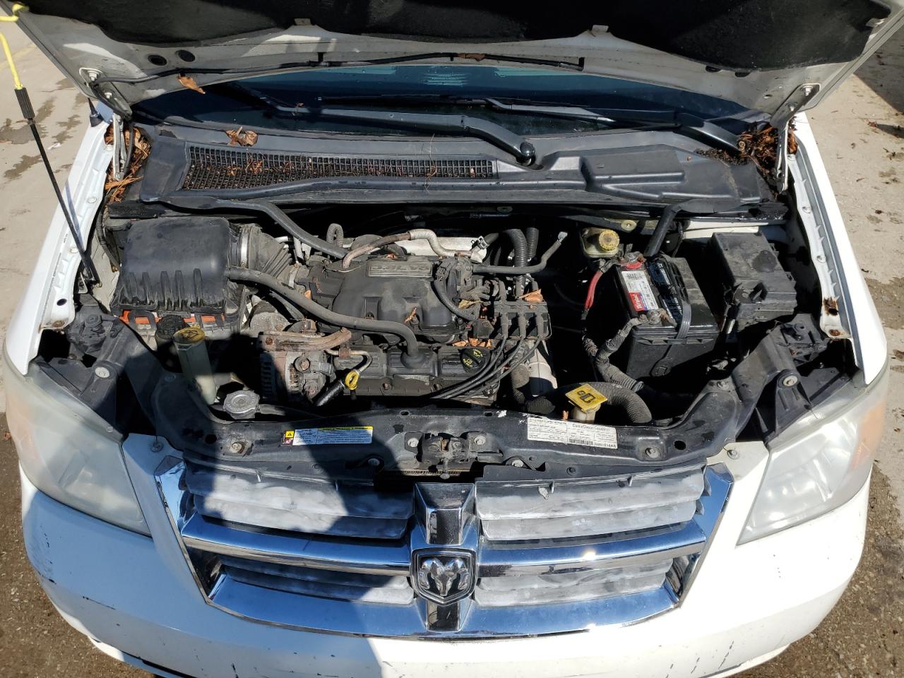 2008 Dodge Caravan - Image 12
