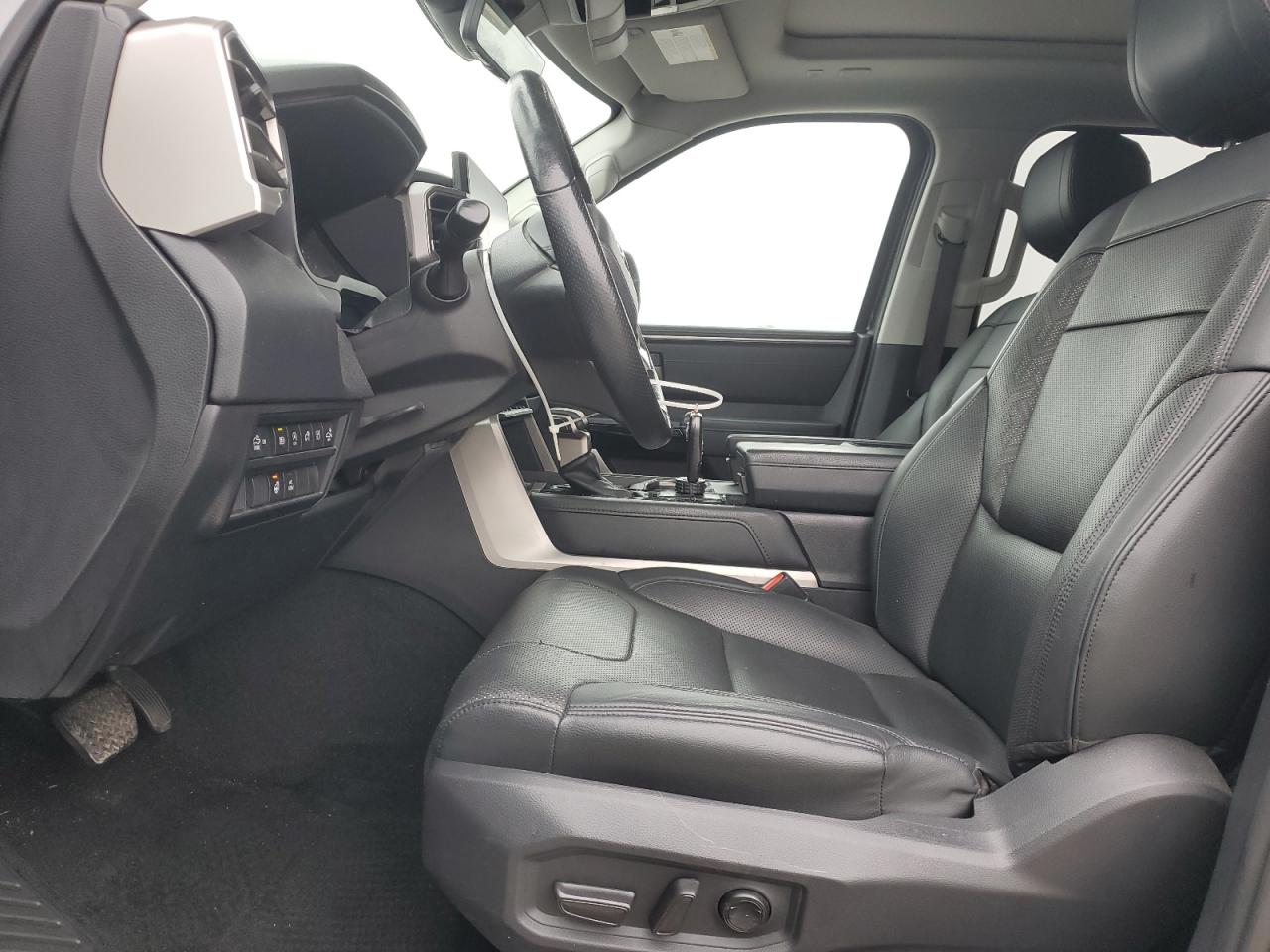 2022 Toyota Tundra - Image 7