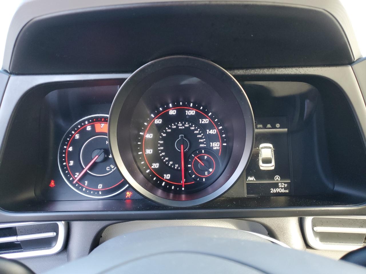2023 Hyundai Elantra - Image 9