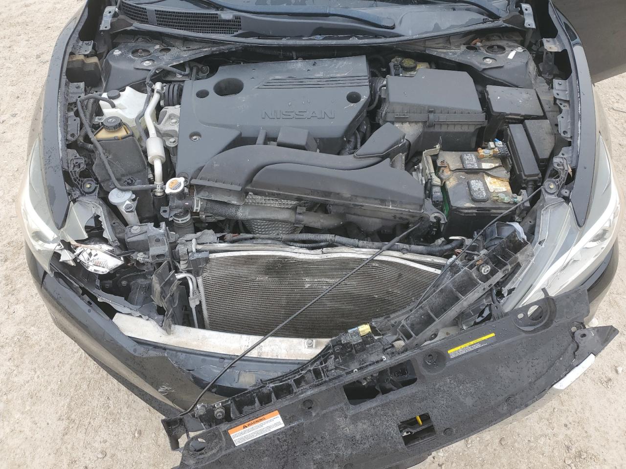 2017 Nissan Altima - Image 11