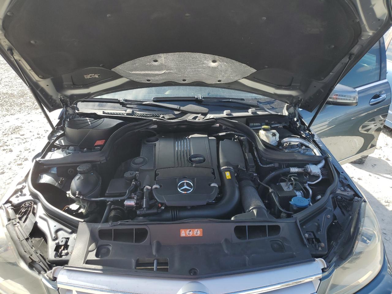 2012 Mercedes-Benz C-klasse - Image 11
