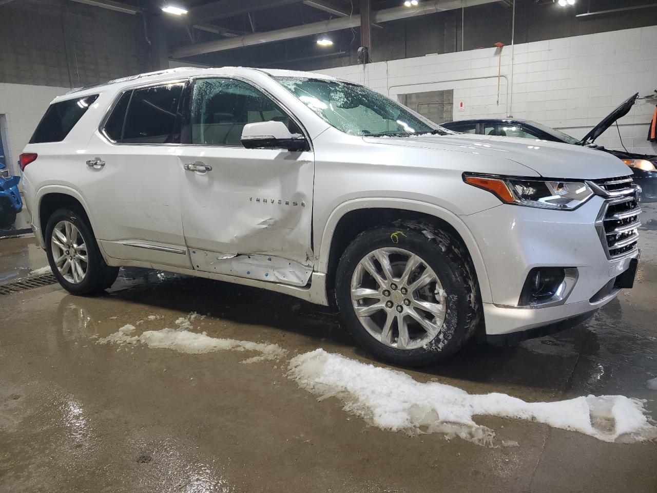 1GNEVNKW8MJ196427 CHEVROLET TRAVERSE 2021