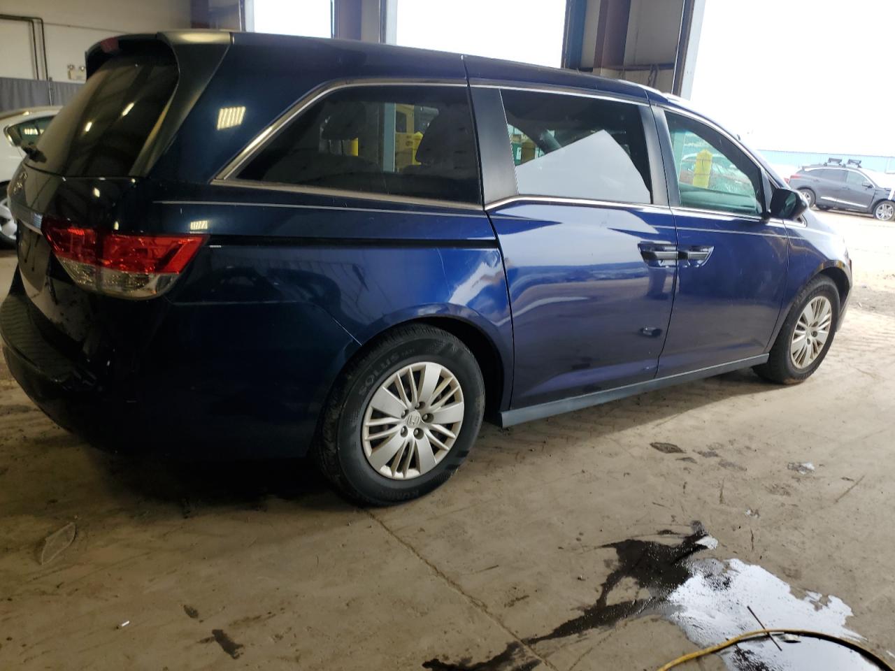2015 Honda Odyssey - Image 3