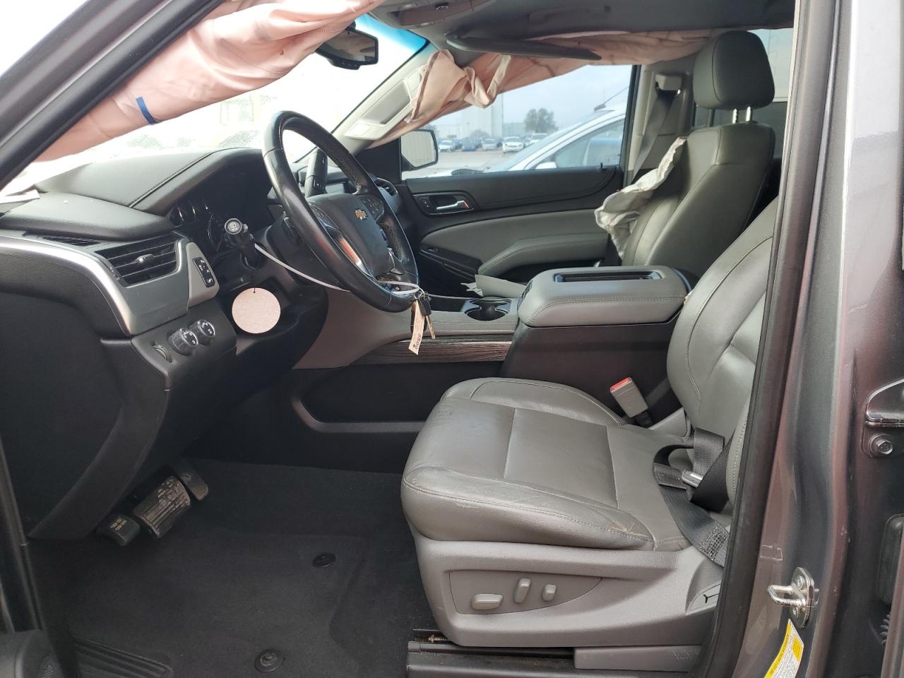 2019 Chevrolet Suburban - Image 7