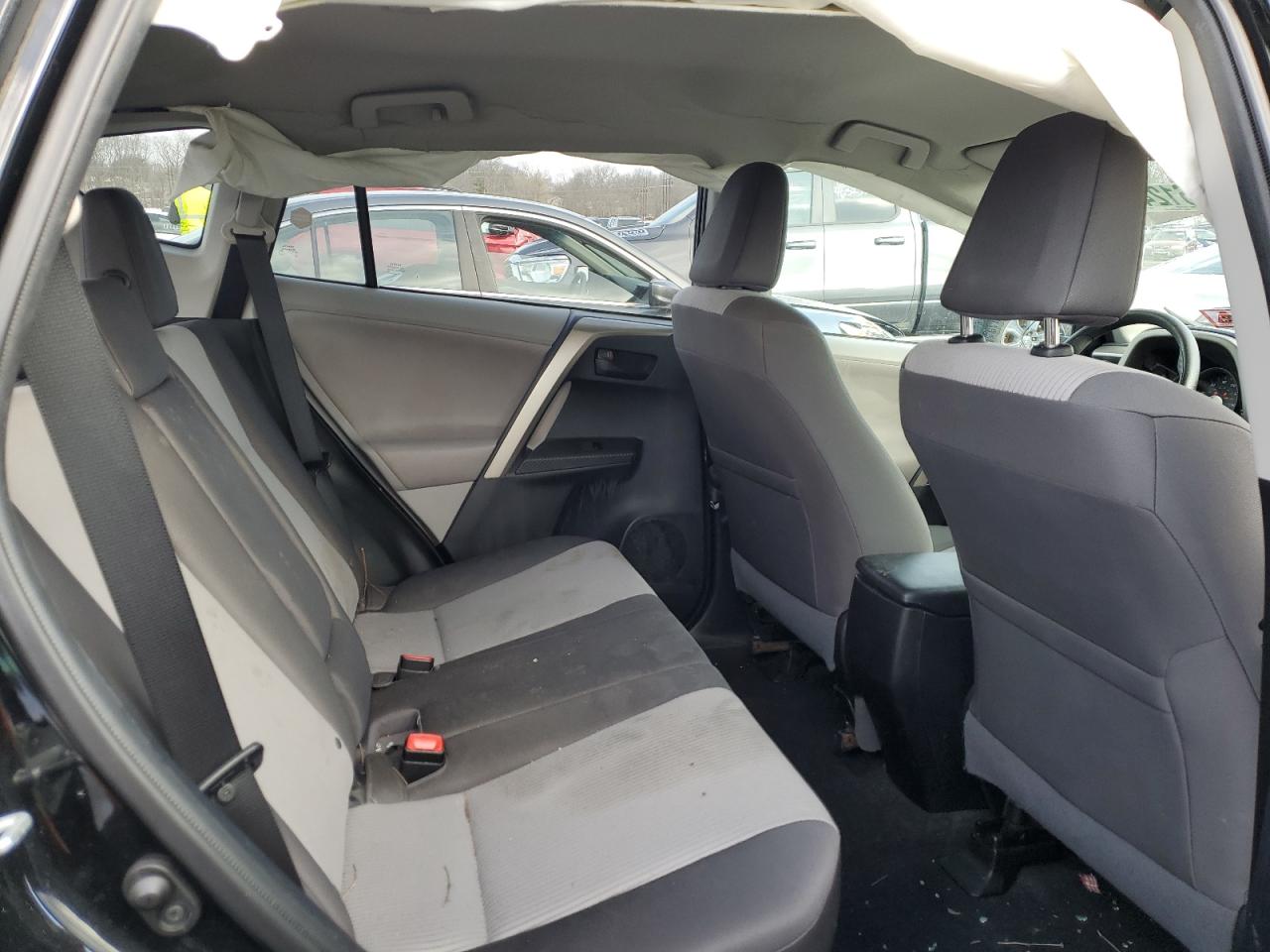 2013 Toyota RAV 4 - Image 10