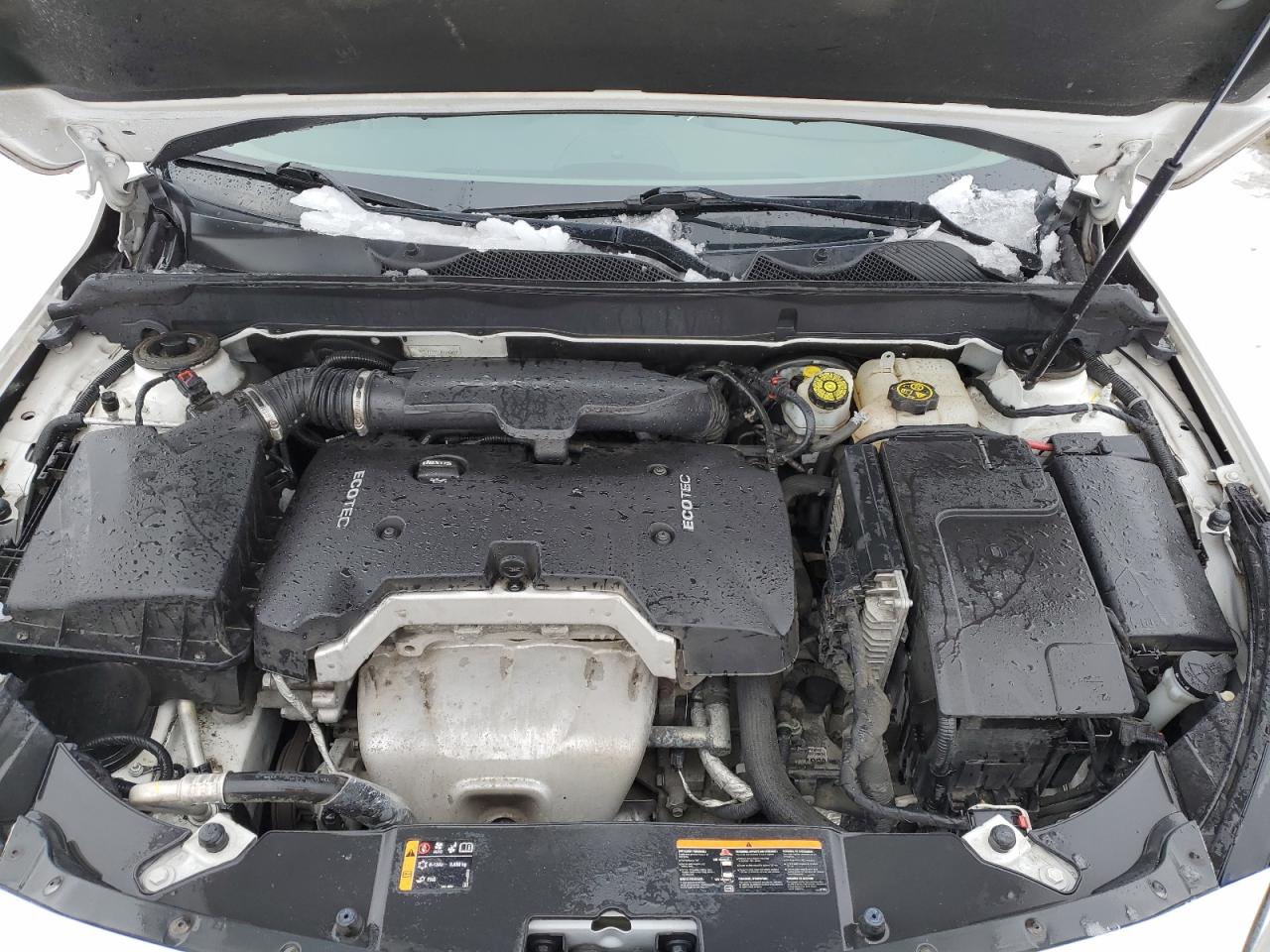 2016 Chevrolet Malibu - Image 11