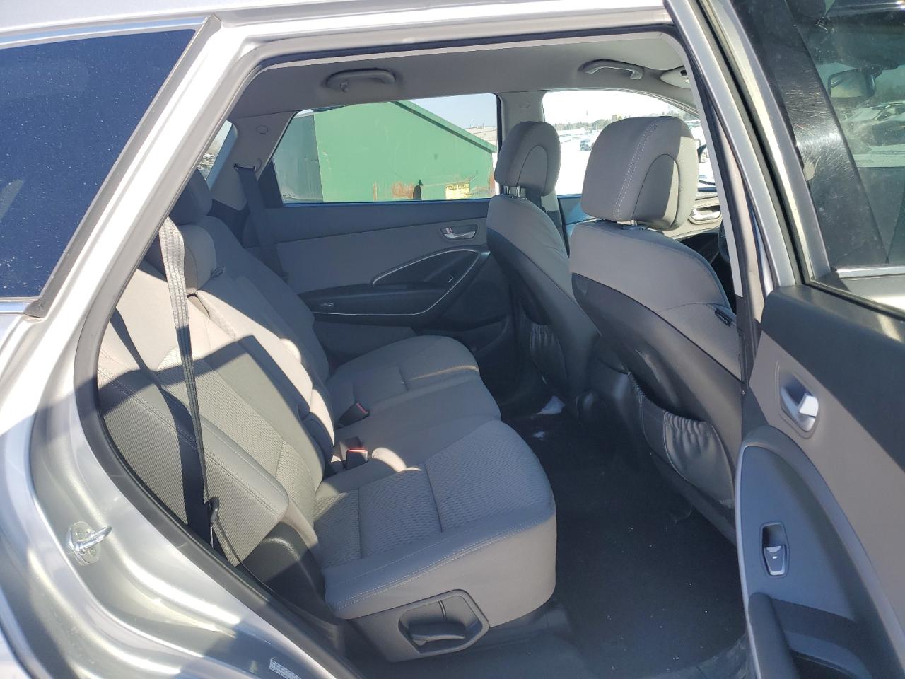 2015 Hyundai Santa Fe - Image 11