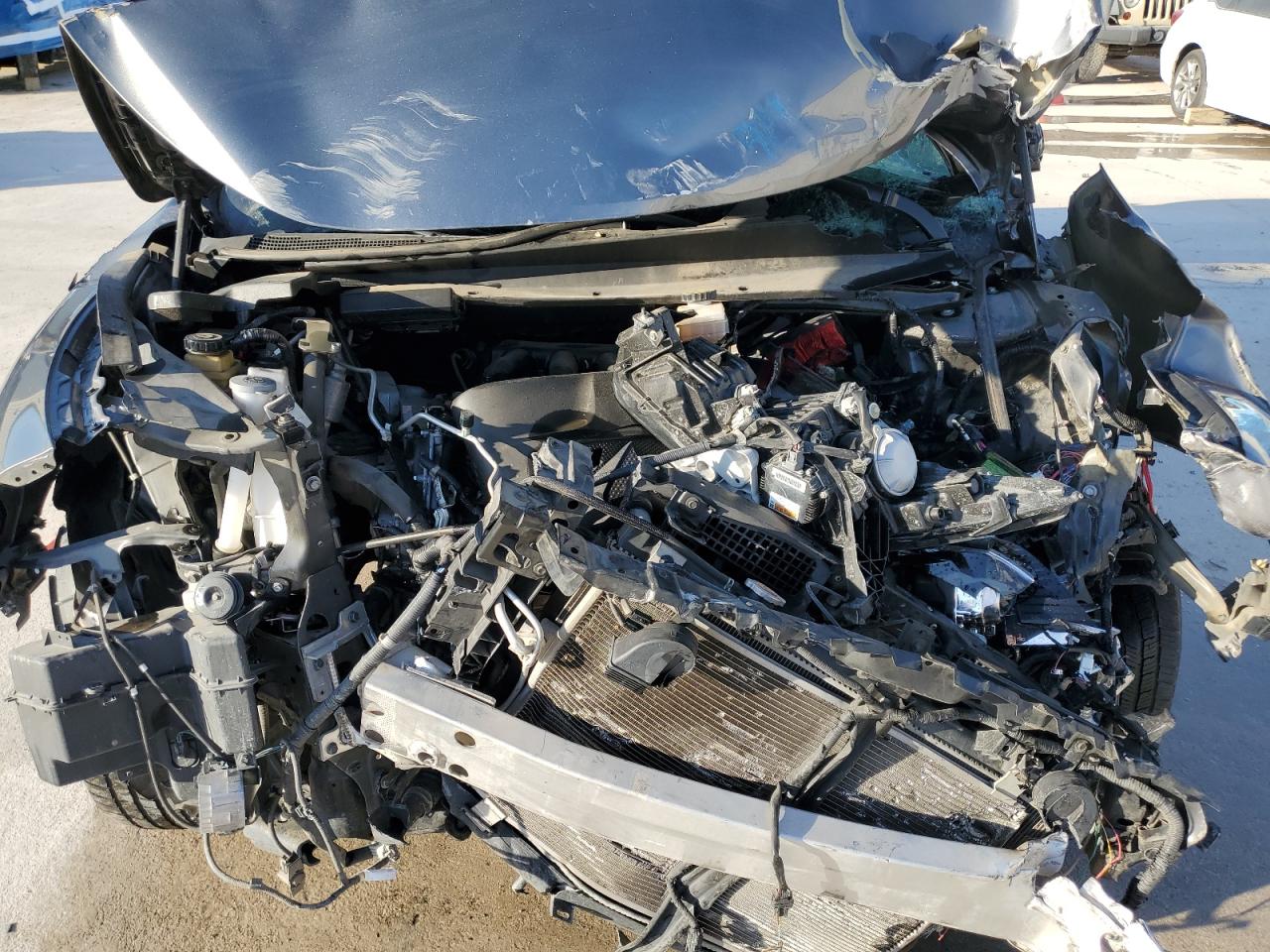 2016 Infiniti QX60 - Image 12