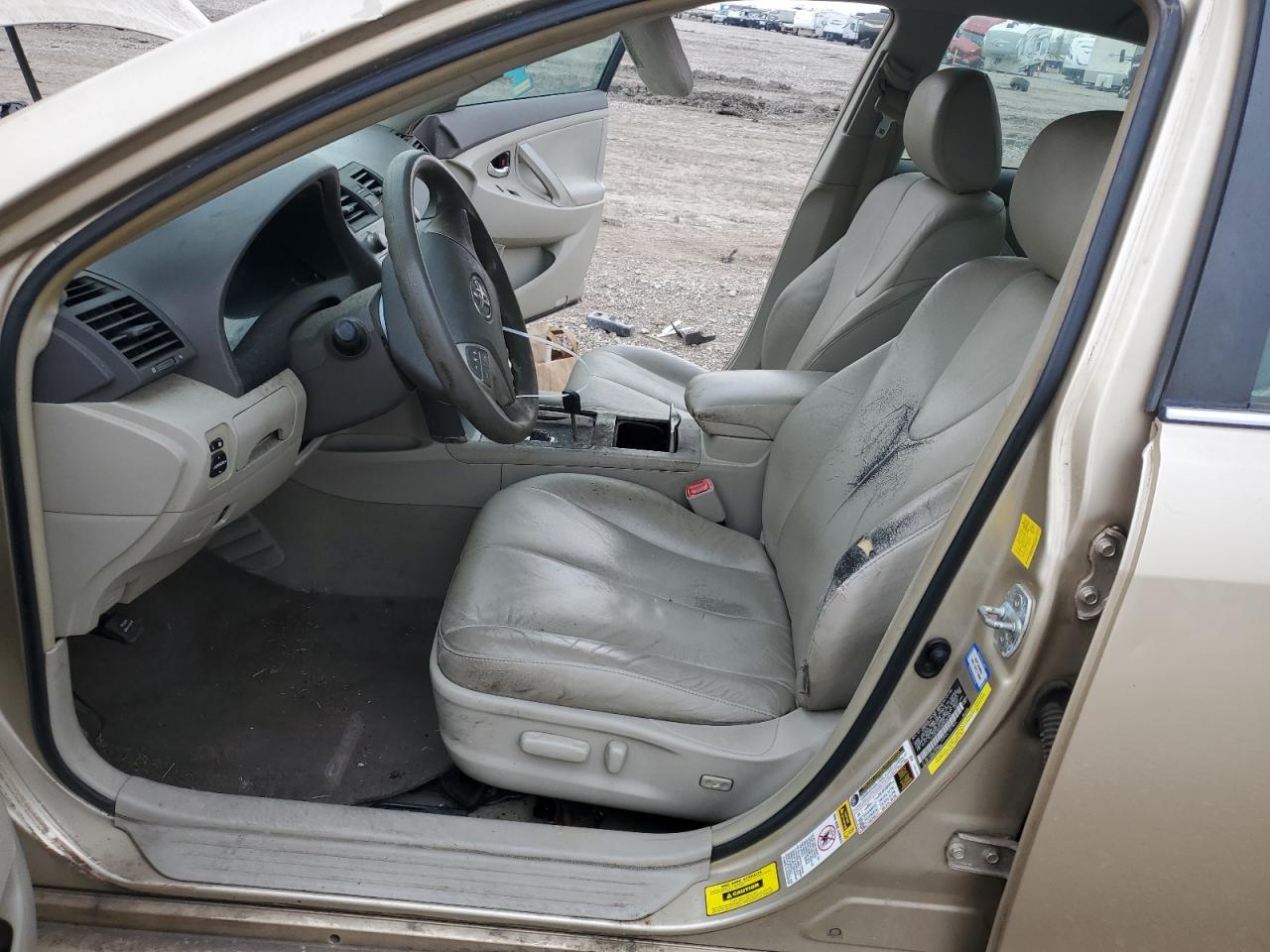 2011 Toyota Camry - Image 7