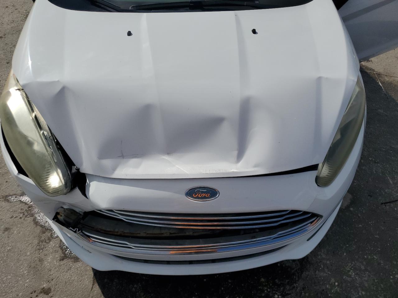 2014 Ford Fiesta - Image 11