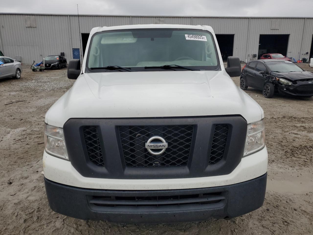 2018 Nissan NV - Image 5