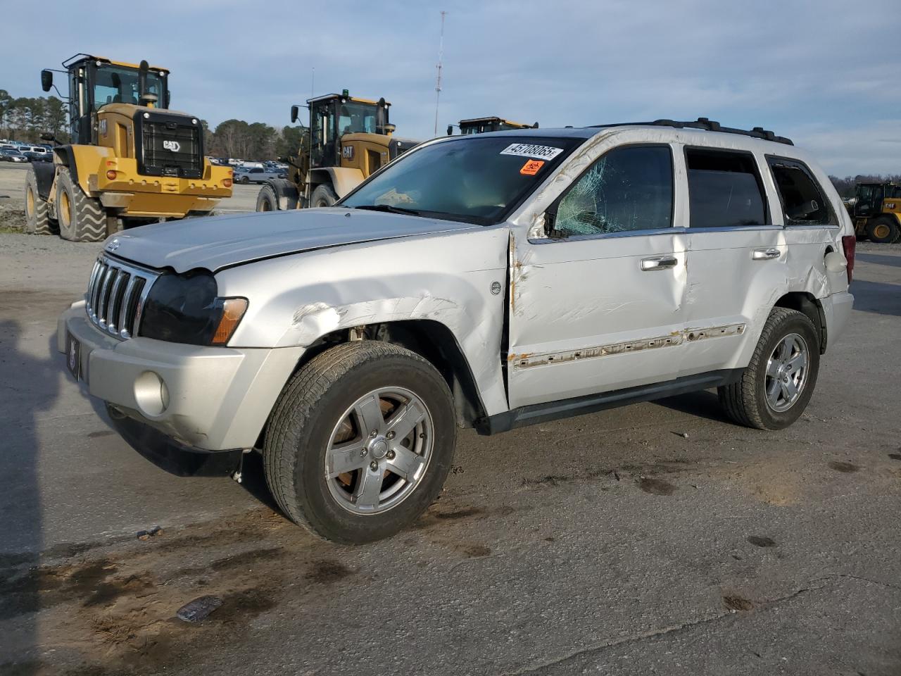 2006 Jeep Grand Cherokee - Image 1