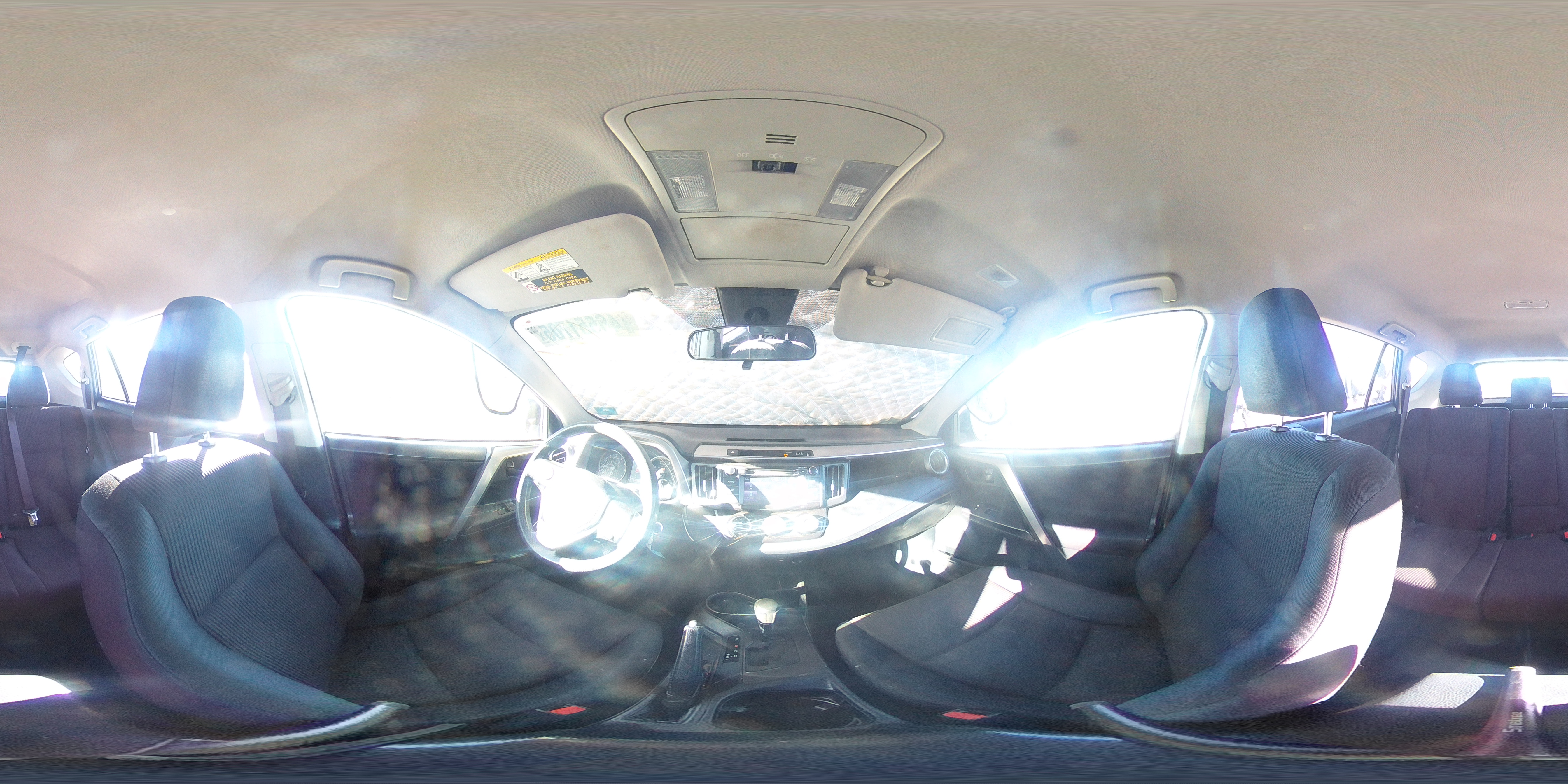 2018 Toyota RAV 4 - Image 16