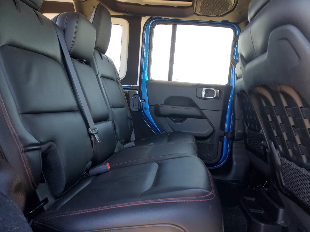 2021 Jeep Wrangler - Image 11