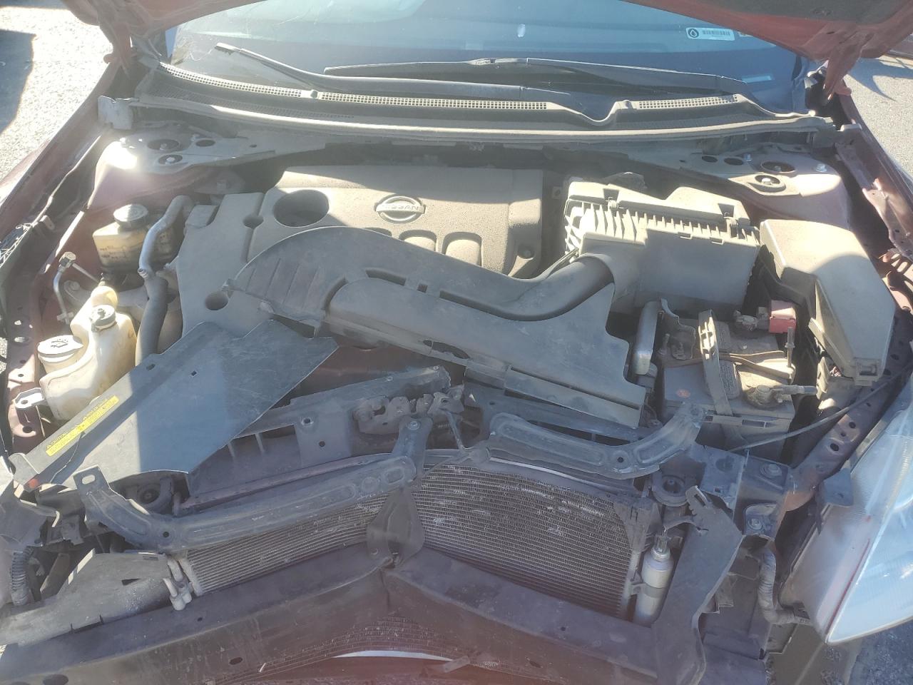 2010 Nissan Altima - Image 11