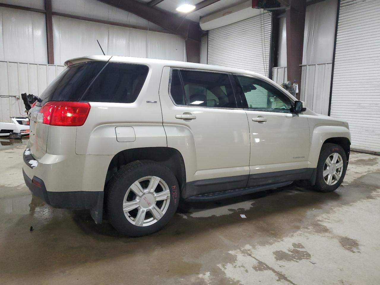 2015 GMC Terrain - Image 3