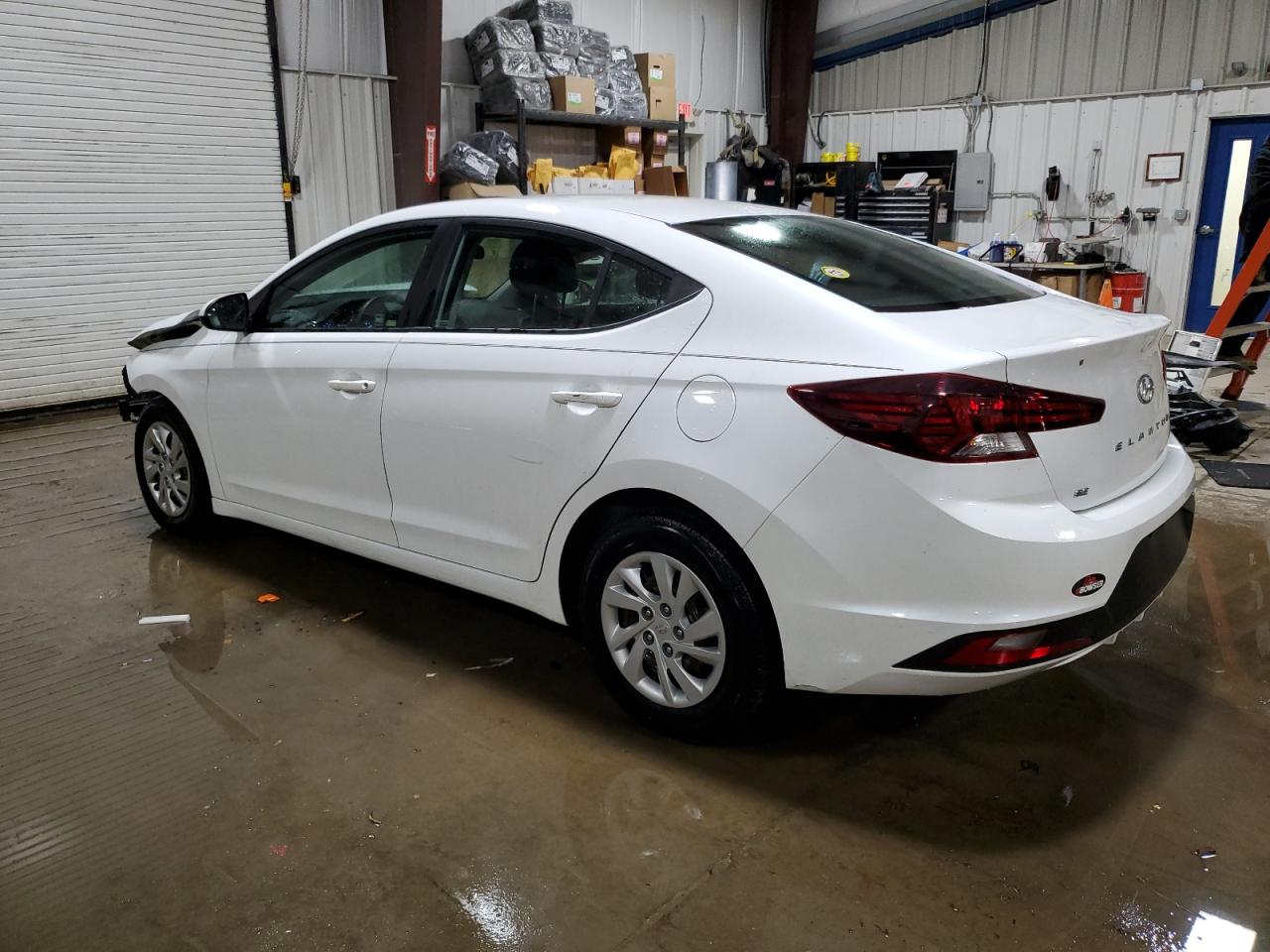 2020 Hyundai Elantra - Image 2