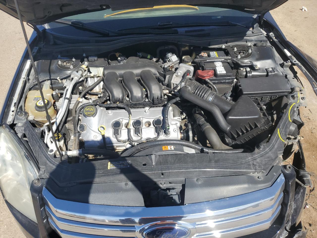 2009 Ford Fusion - Image 12
