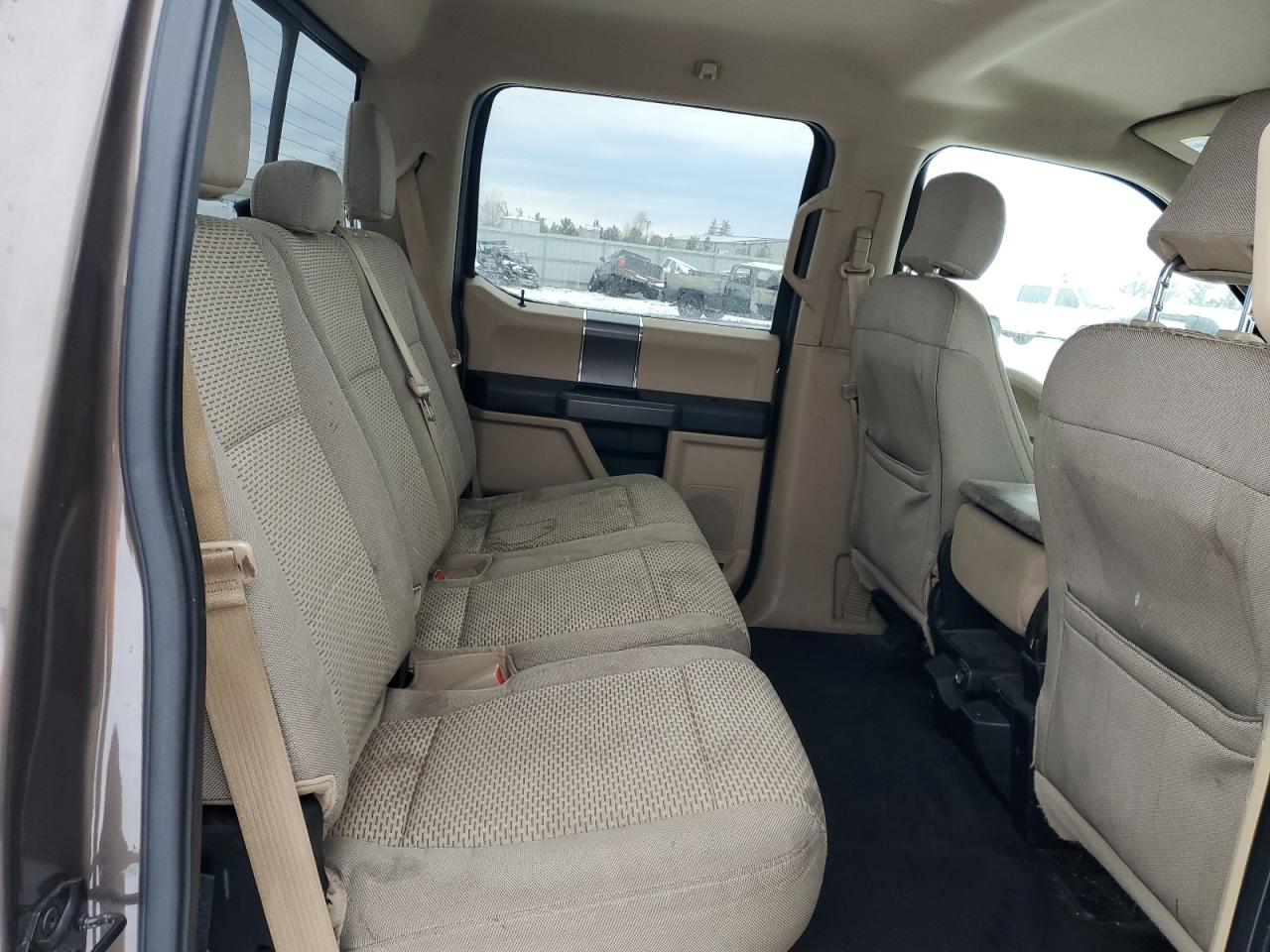 2016 Ford F-150 - Image 10