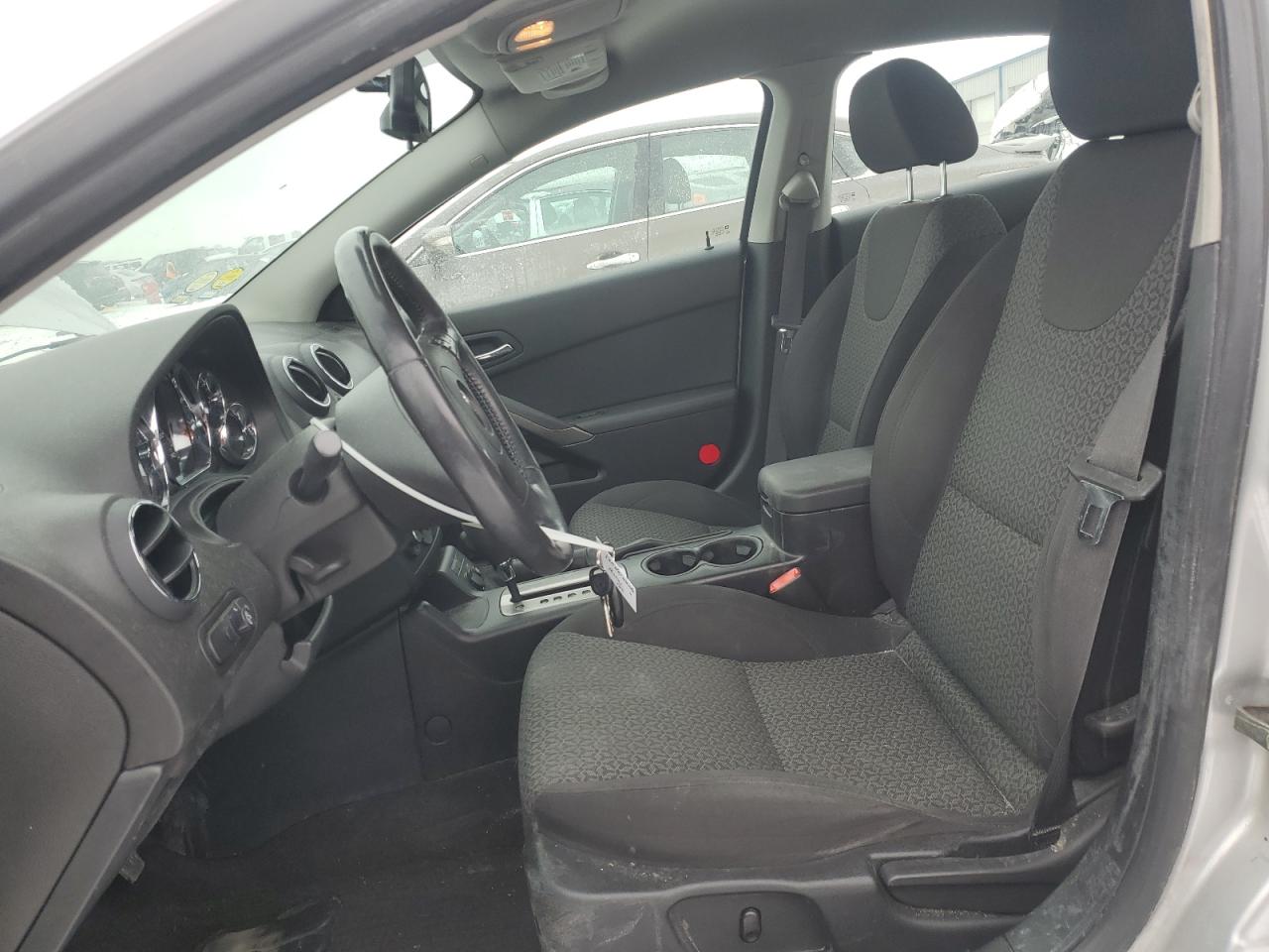 2009 Pontiac G6 - Image 7