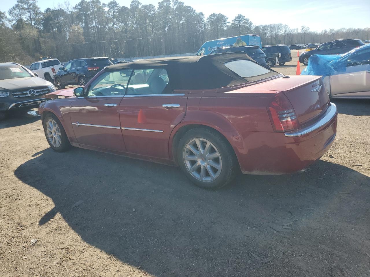 2006 Chrysler 300 - Image 2