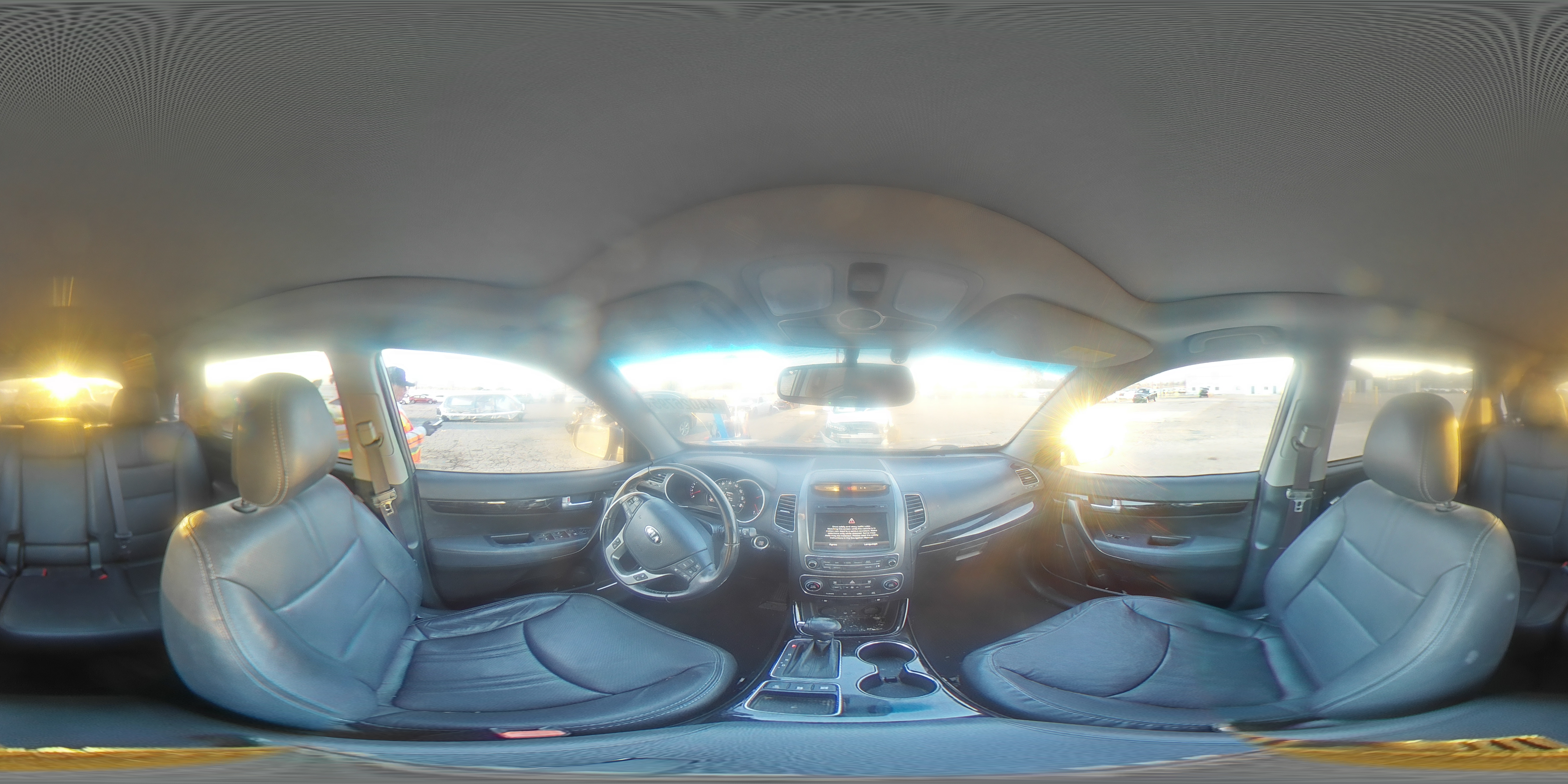 2015 Kia Sorento - Image 13
