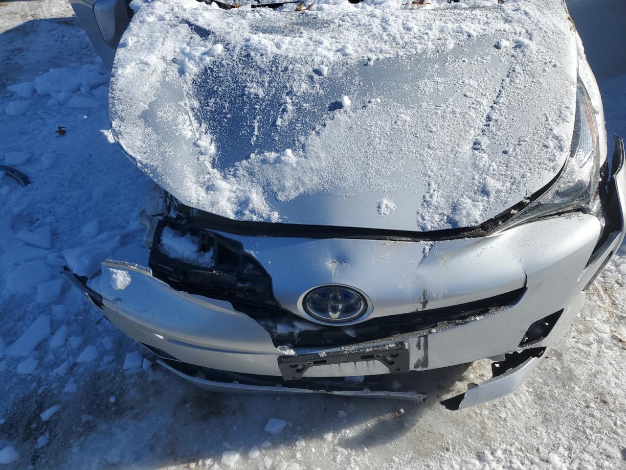 2017 Toyota Prius - Image 11