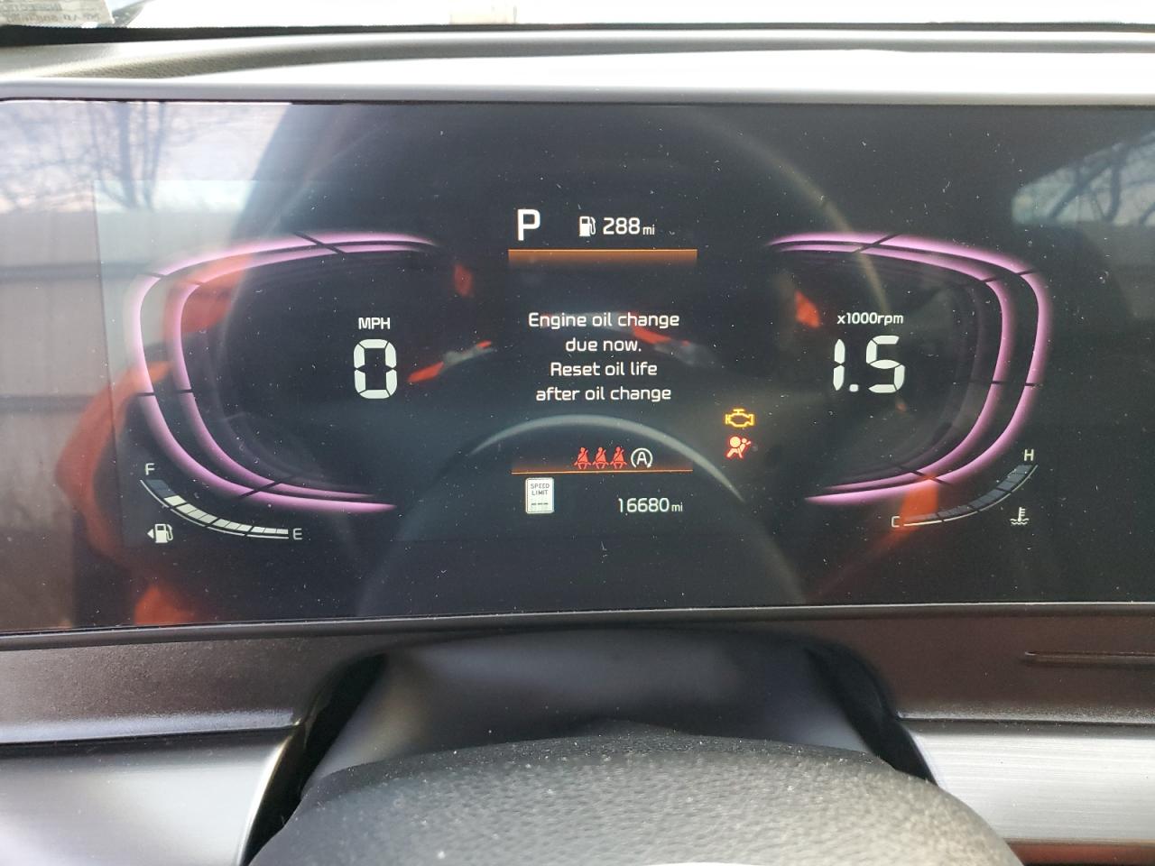 2024 Kia Sportage - Image 9