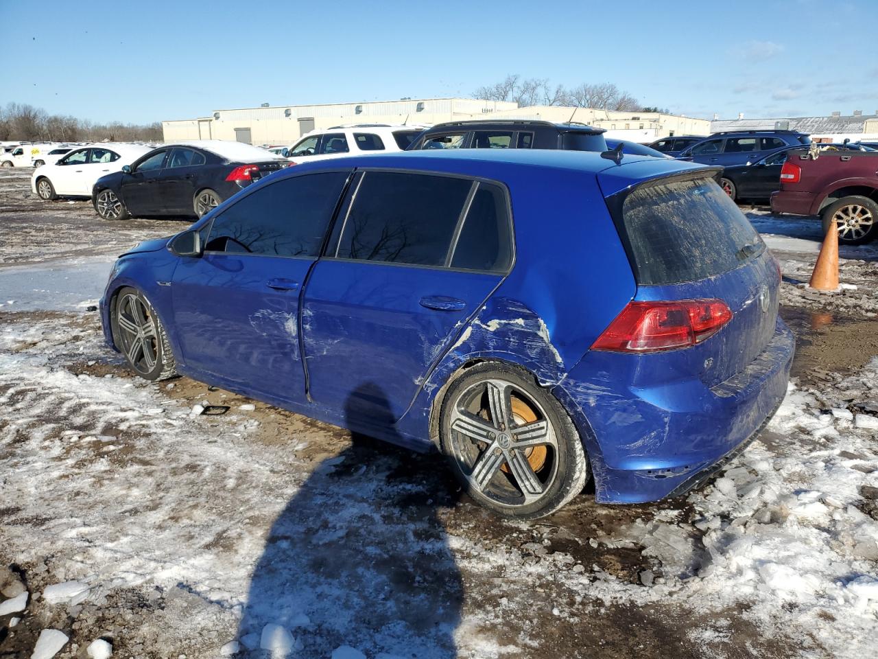 2015 Volkswagen Golf - Image 2