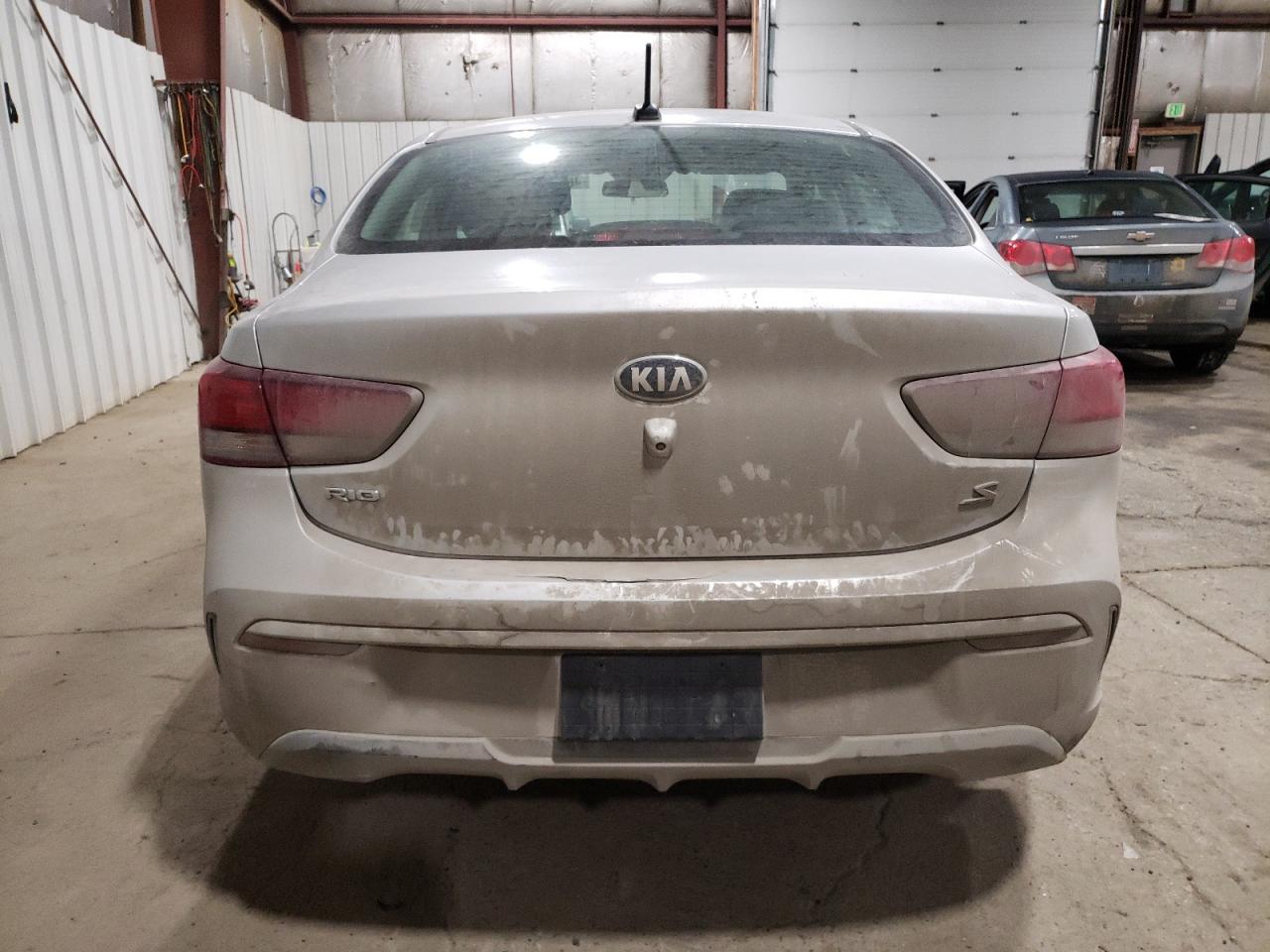 2021 Kia Rio - Image 6