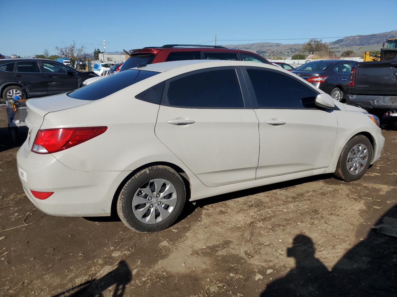 2017 Hyundai Accent - Image 3