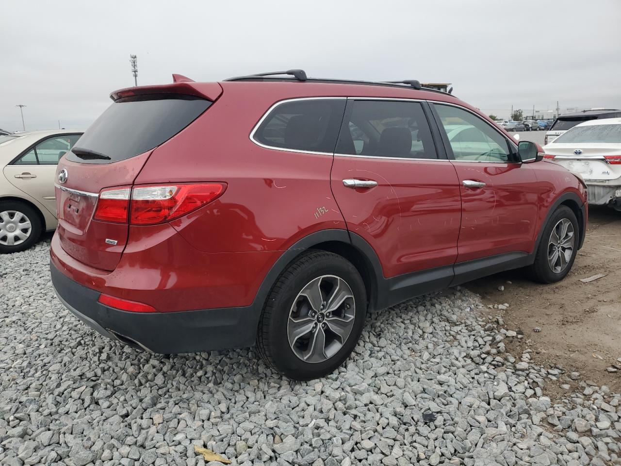 2013 Hyundai Santa Fe - Image 3