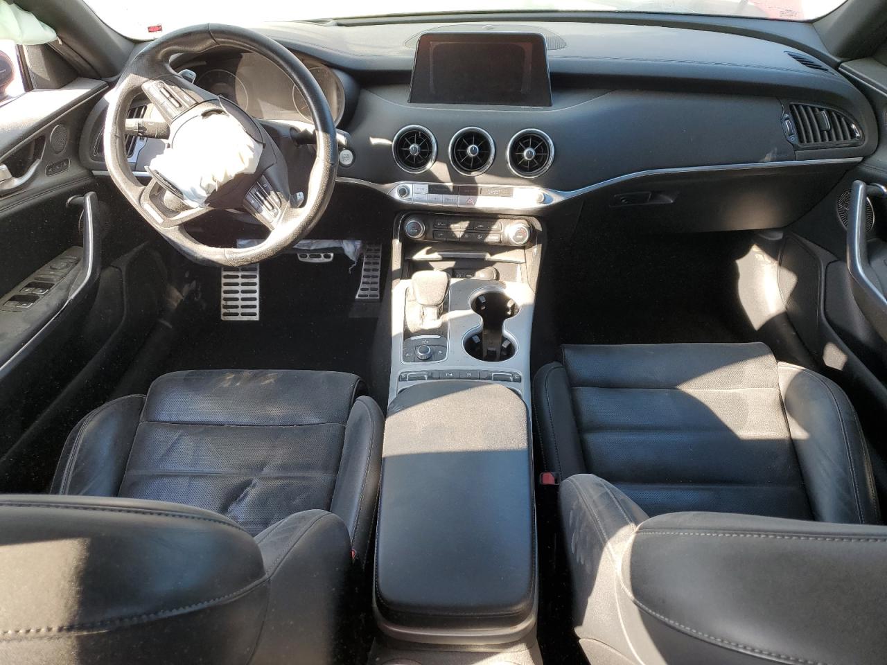 2018 Kia Stinger - Image 8