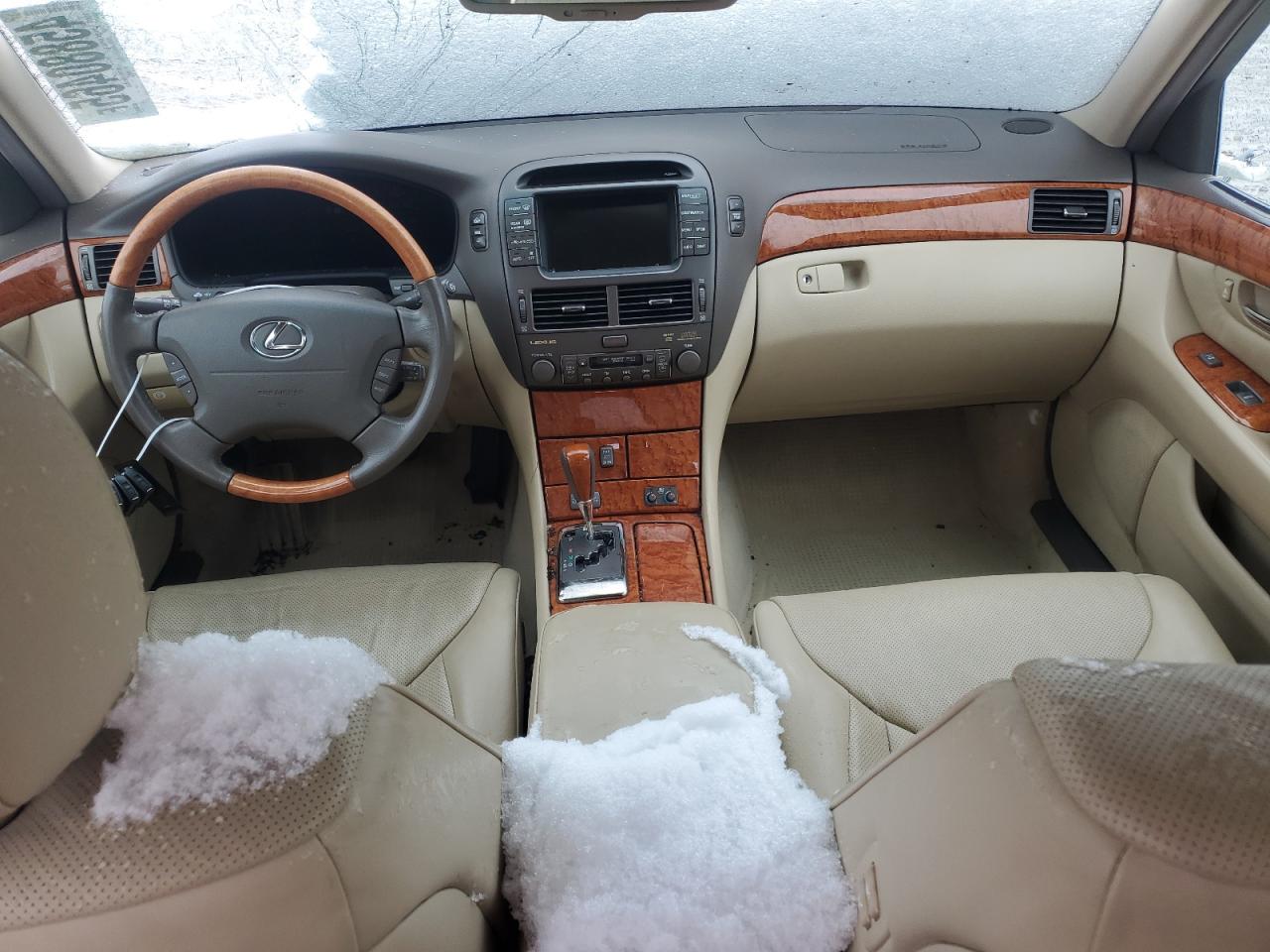 2006 Lexus LS - Image 8